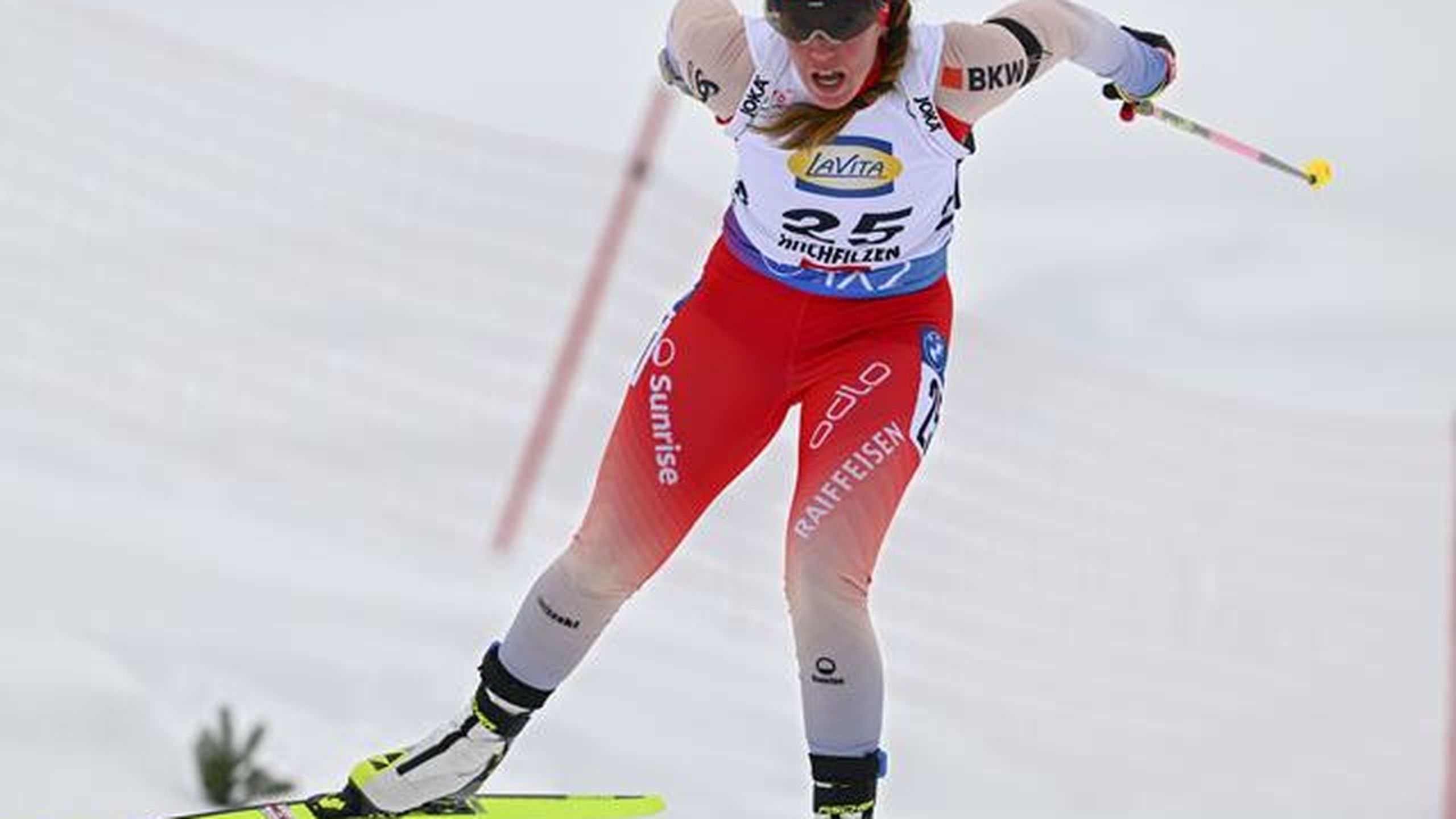 Lisa Vittozzi quinta nella mass start pazza vinta da Haecki - Eurosport