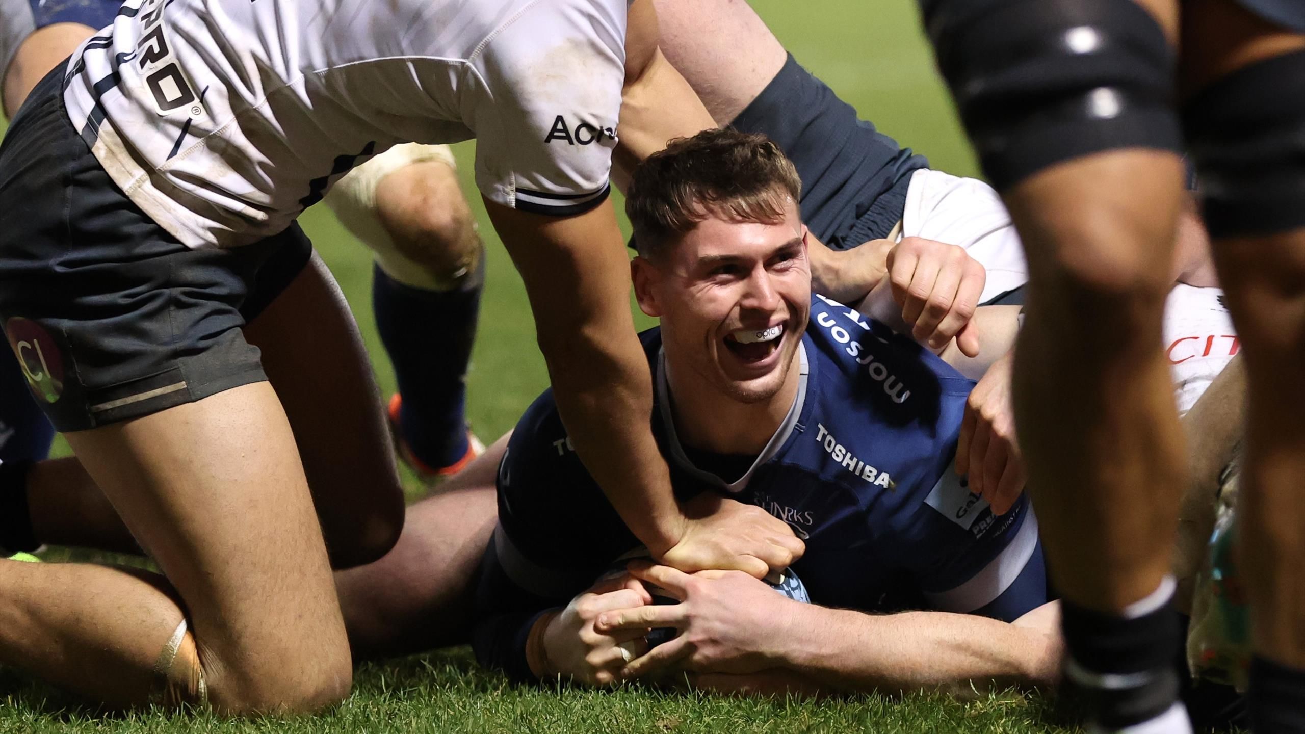Sale Sharks 22 20 Saracens Hosts make Gallagher Premiership title