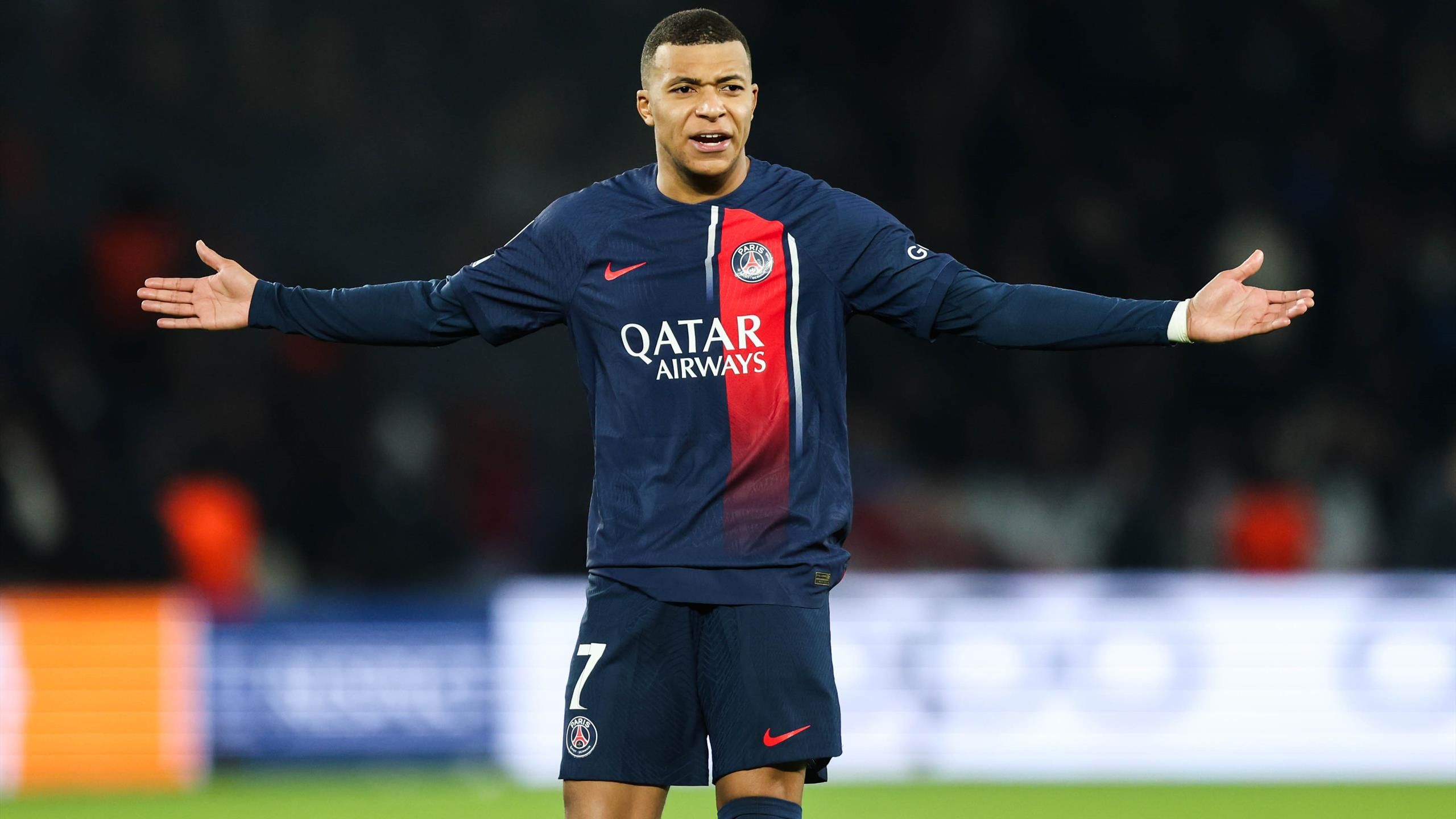 Kylian Mbappe transfer: Kylian Mbappe of PSG to sign biggest