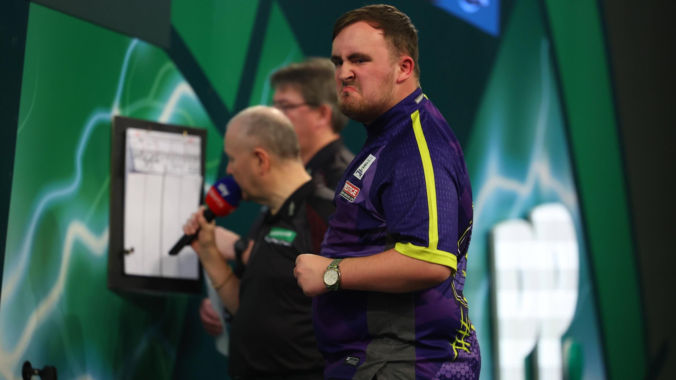 Coppa del Mondo di Freccette Luke Littler passa alla finale 16enne