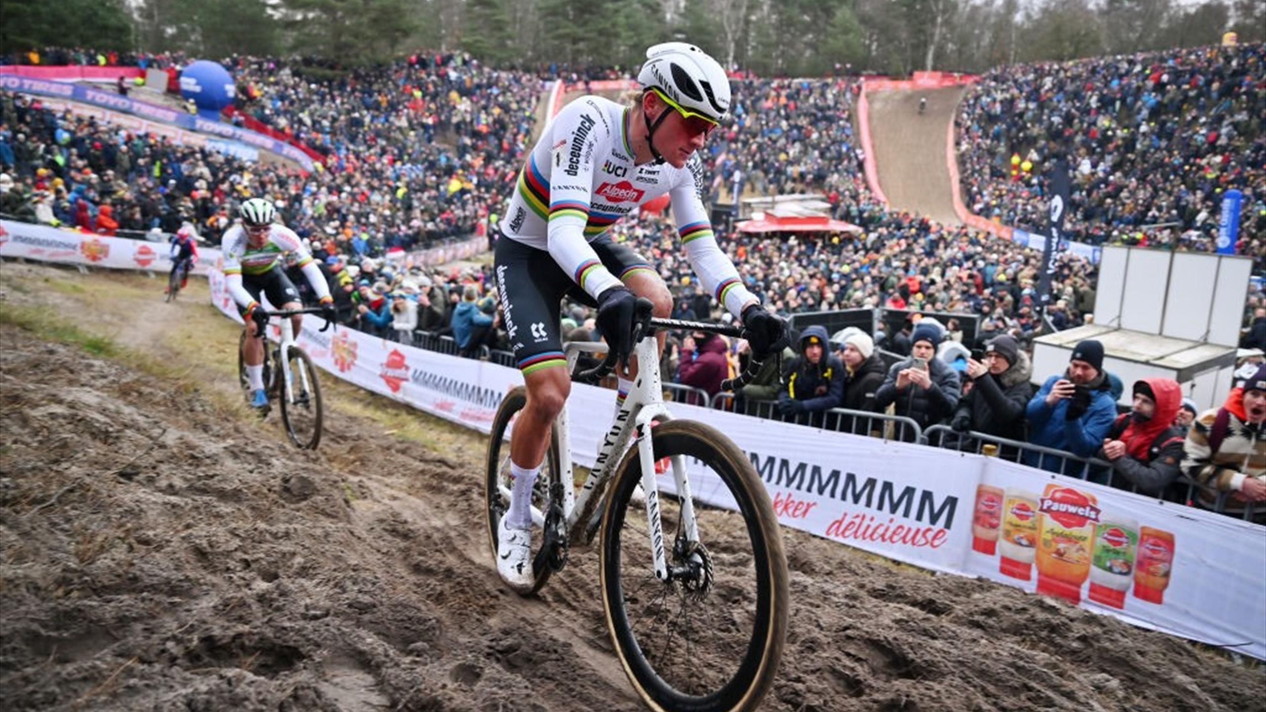 Quando torna van der Poel? Da Benidorm, contro van Aert e Pidcock a