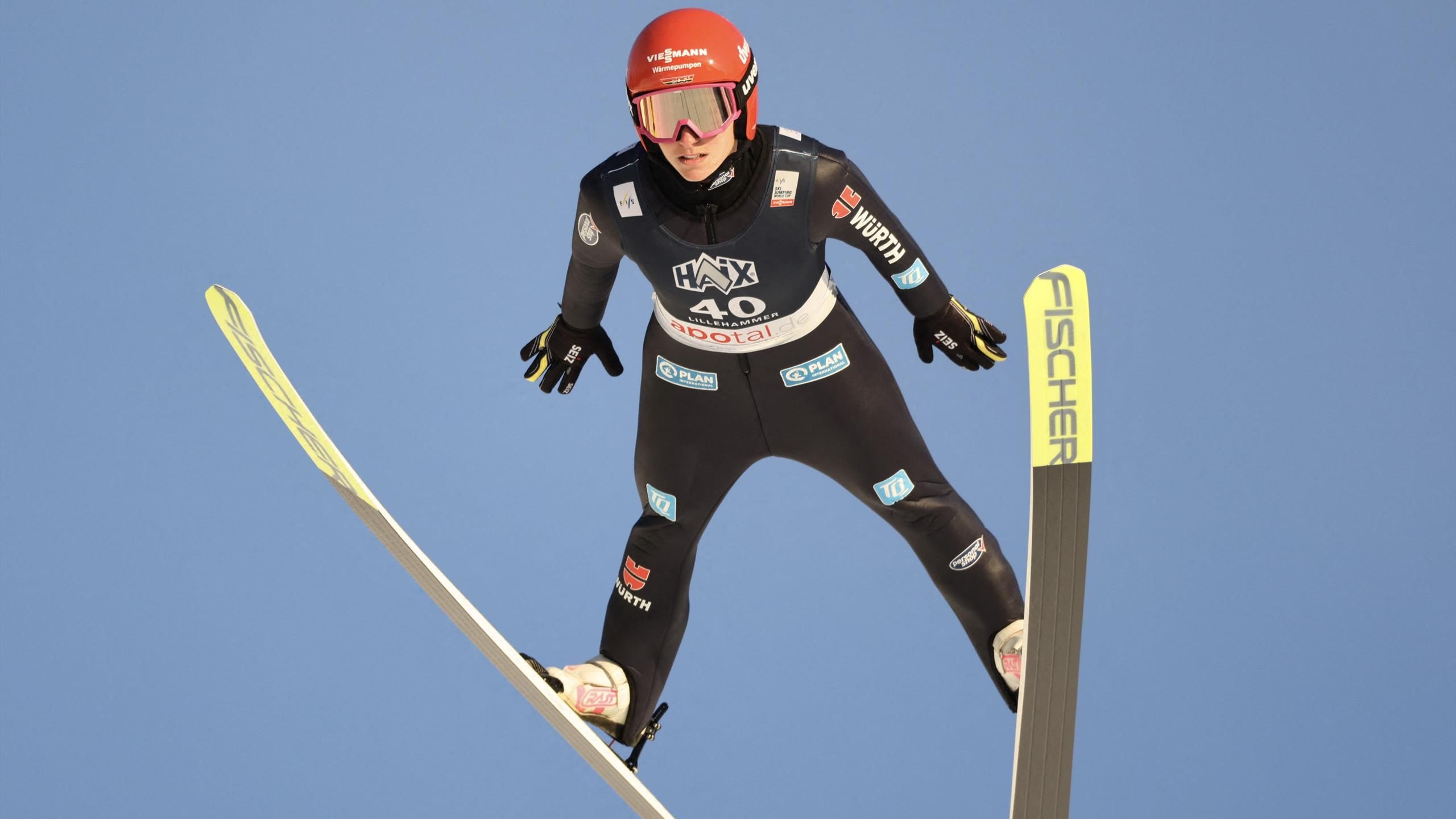 Sapporo Katharina Schmid mit bestem Saisonergebnis bei Sieg von Eva