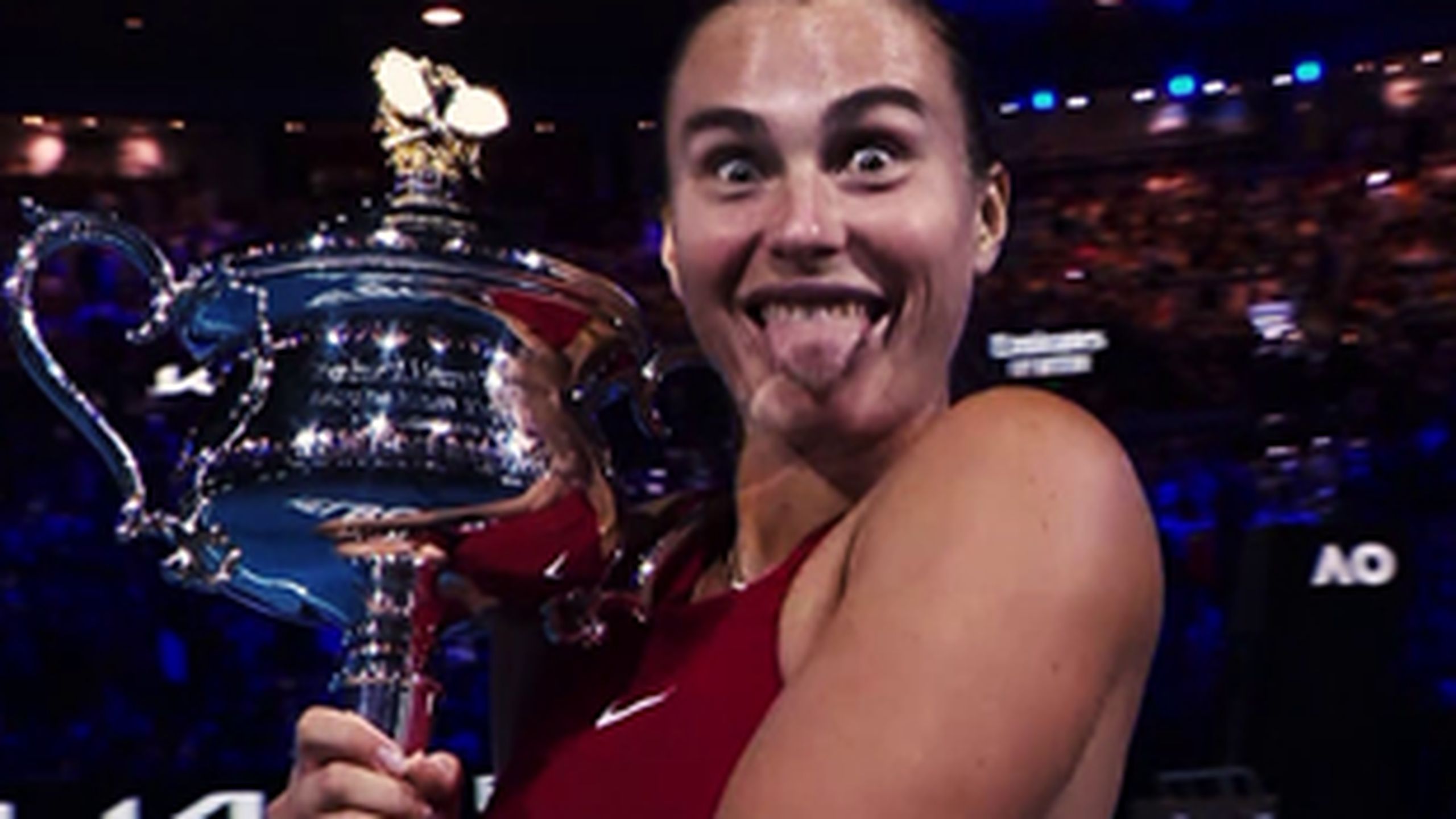 Australian Open: Top funniest moments - dancing, insects, racket ...