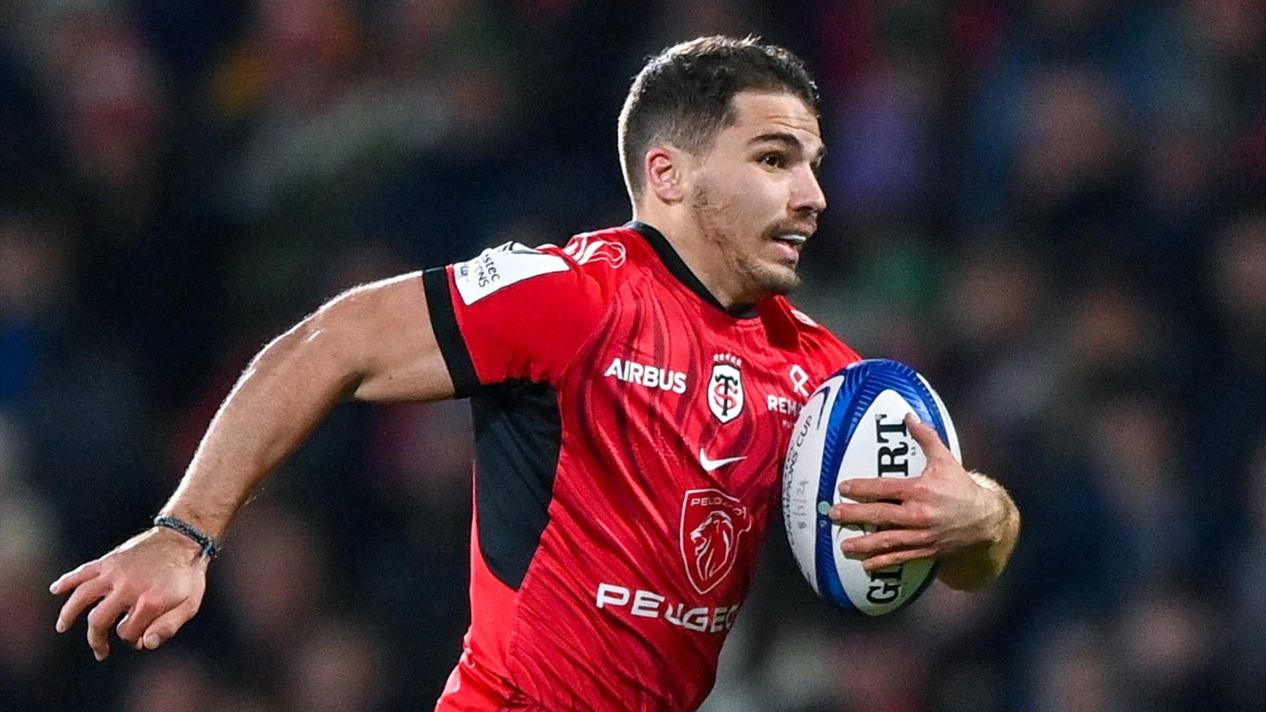 Coupe d'Europe de rugby : Antoine Dupont (Stade Toulousain) en lice pour le  titre de meilleur joueur en Champions Cup - Eurosport