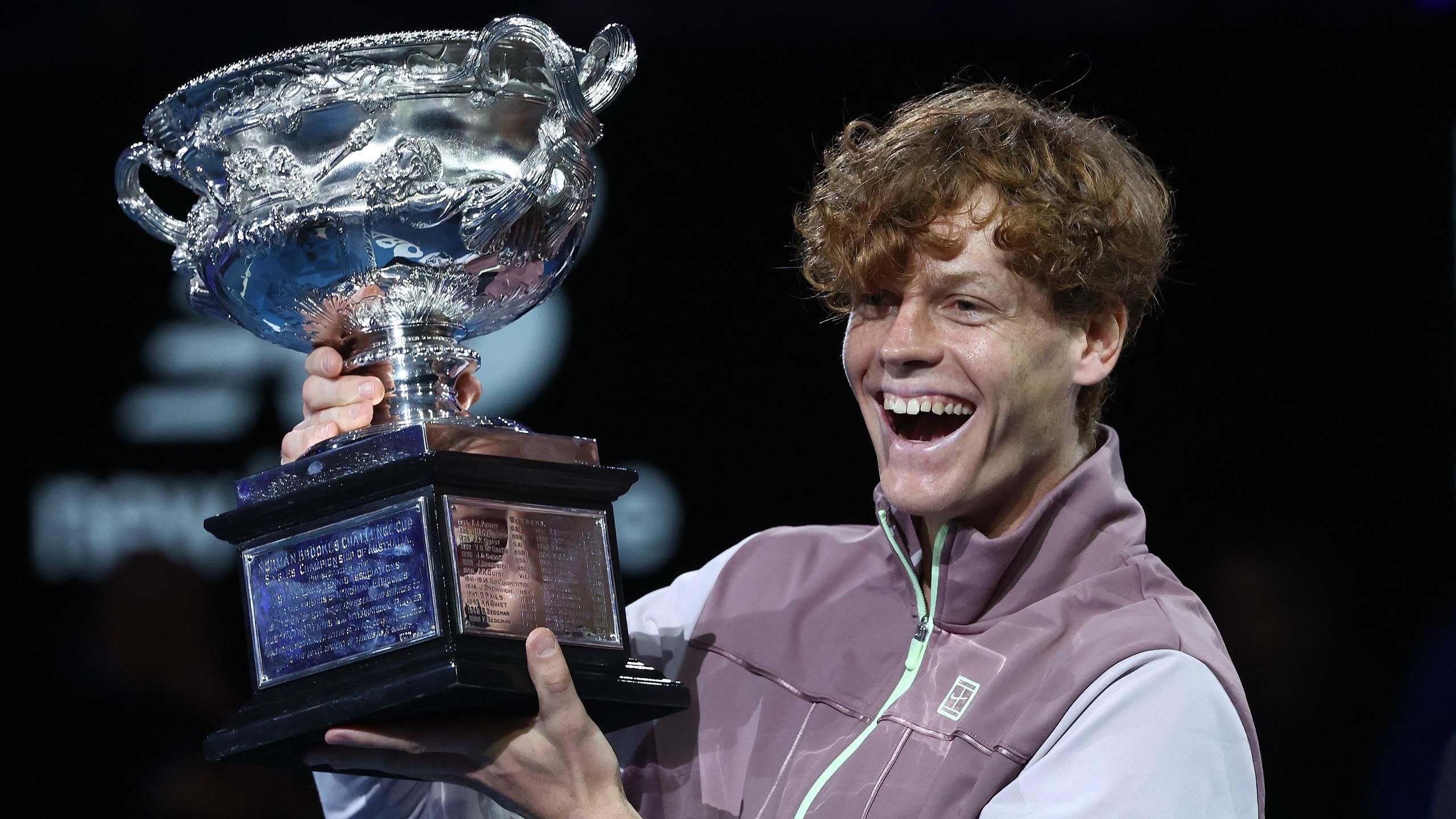 „Sinner hihetetlen munkát végzett” – így látták a döntőt az új Australian Open-bajnok edzői