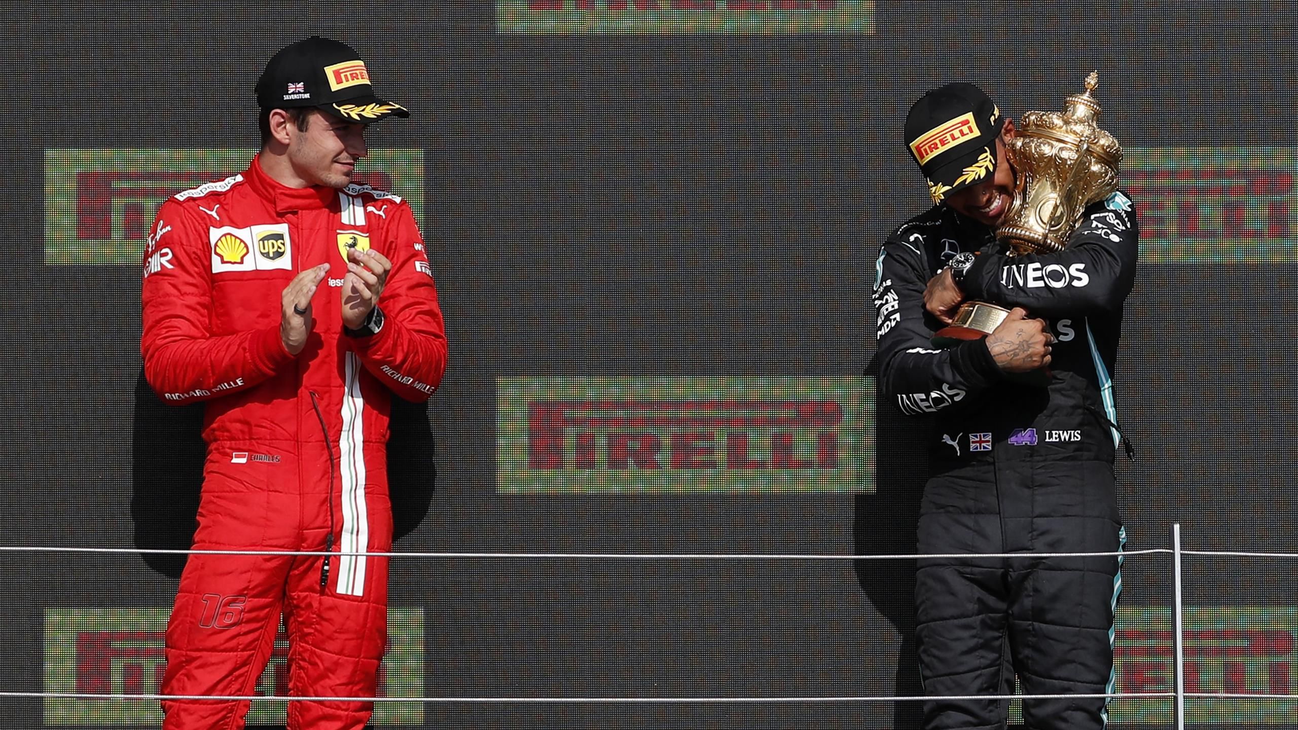 Villeneuve brutális szezonra számít Hamilton átigazolása miatt, szerinte baj van a Mercedesnél