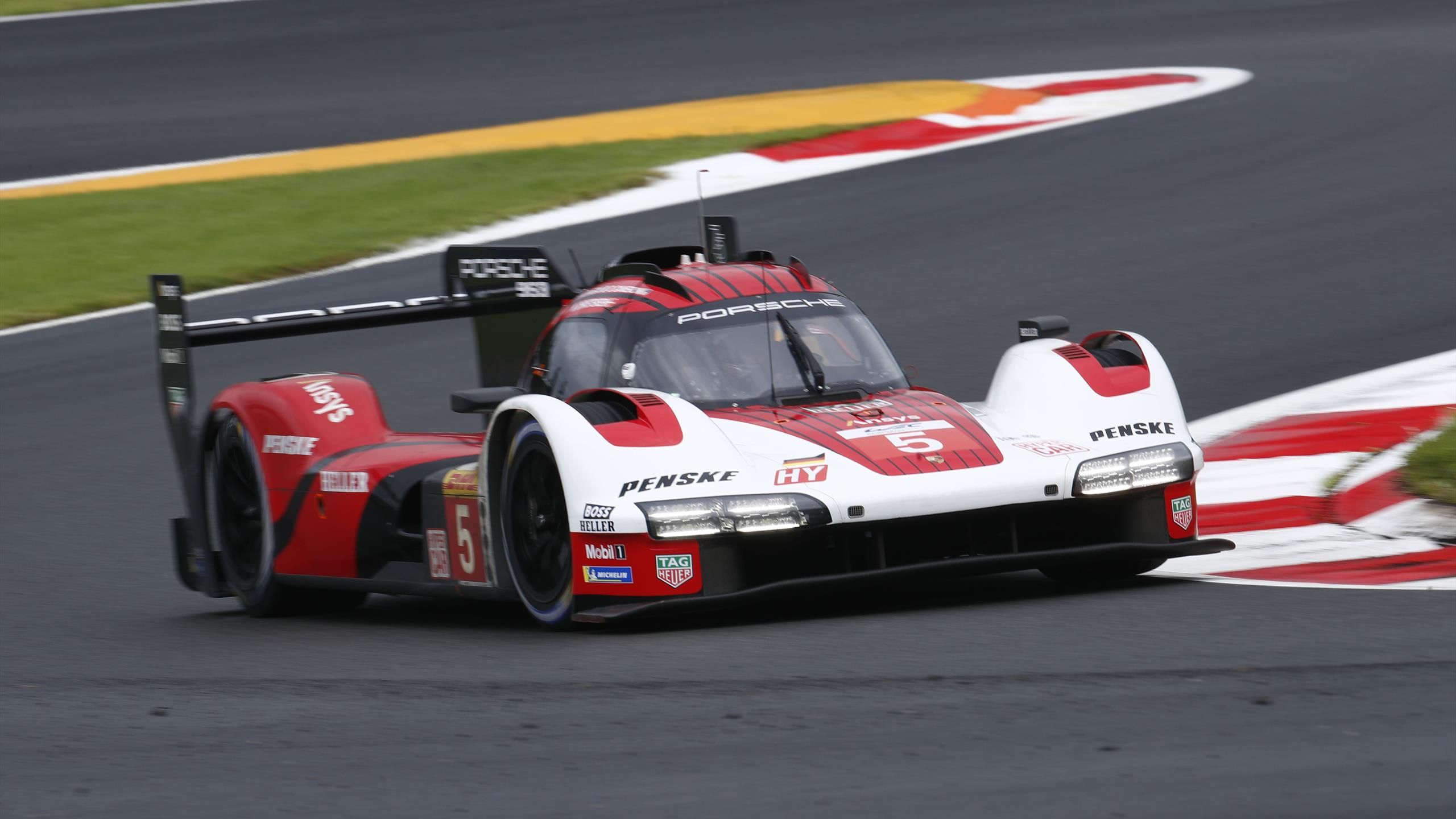 A Porschéről és a Peugeot-ról szólt a WEC-prológ harmadik tesztje