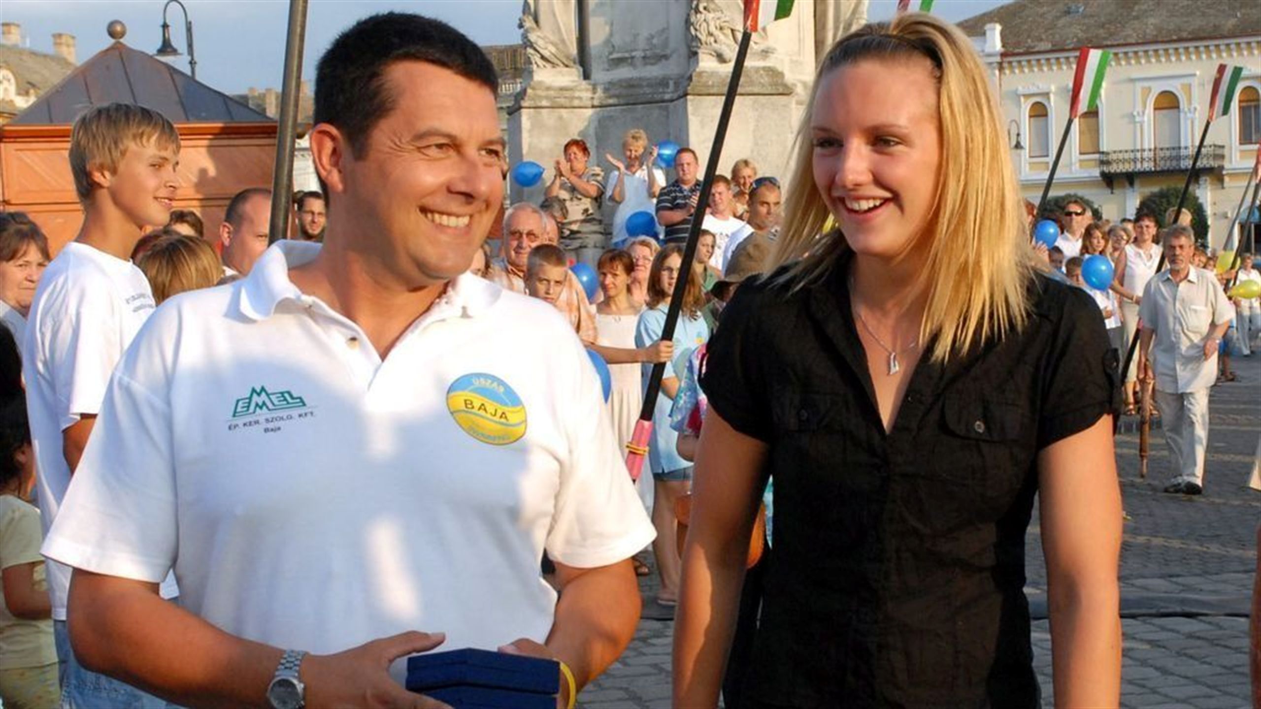 Hosszú Katinka kemény üzenetben reagált arra, hogy kirúgták a 15 éves lánynak írogató exedzőjét