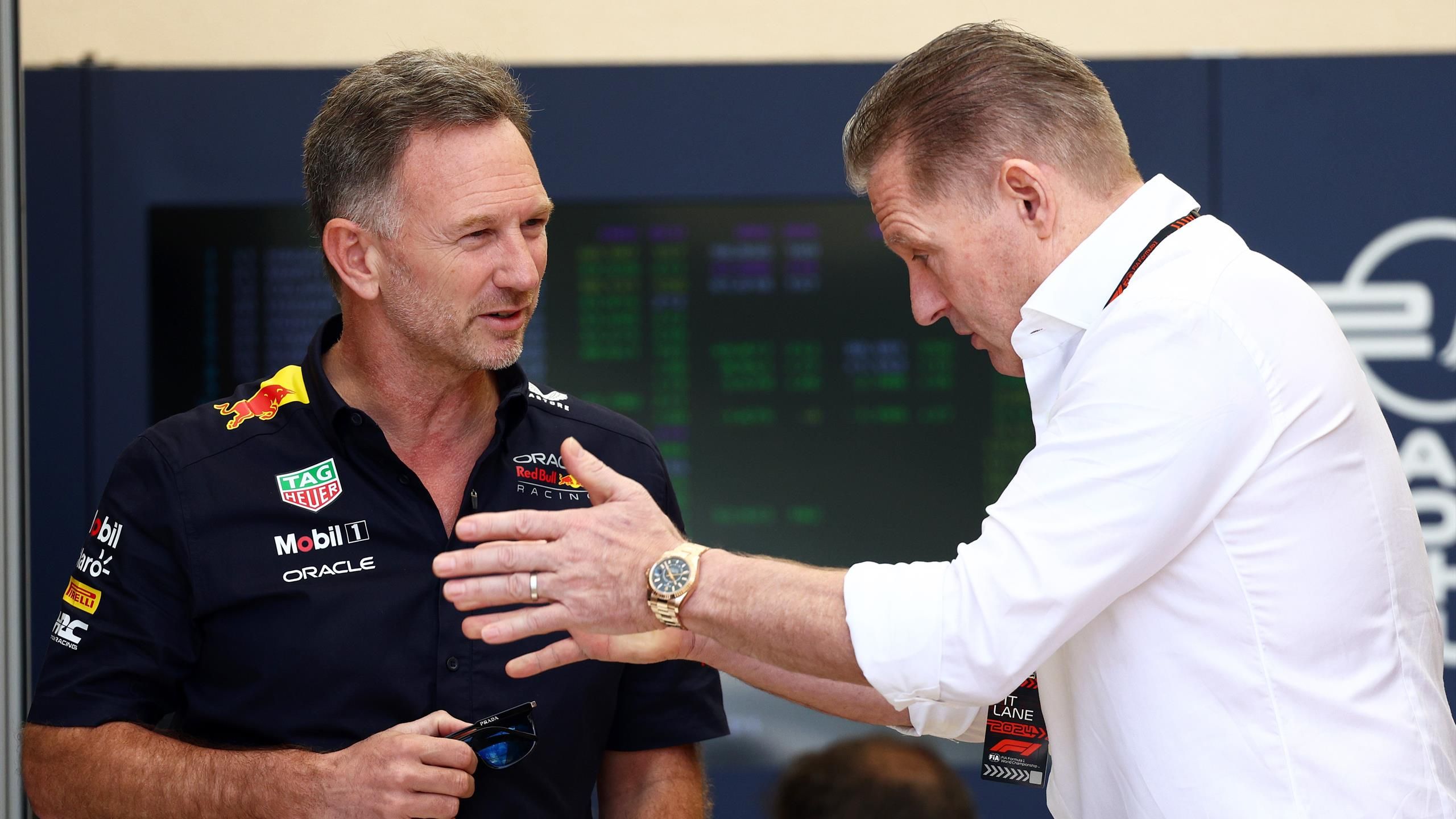 Horner-botrány: Verstappen apja szerint szétszakíthatja a csapatot, ha marad a Red Bull csapatfőnöke