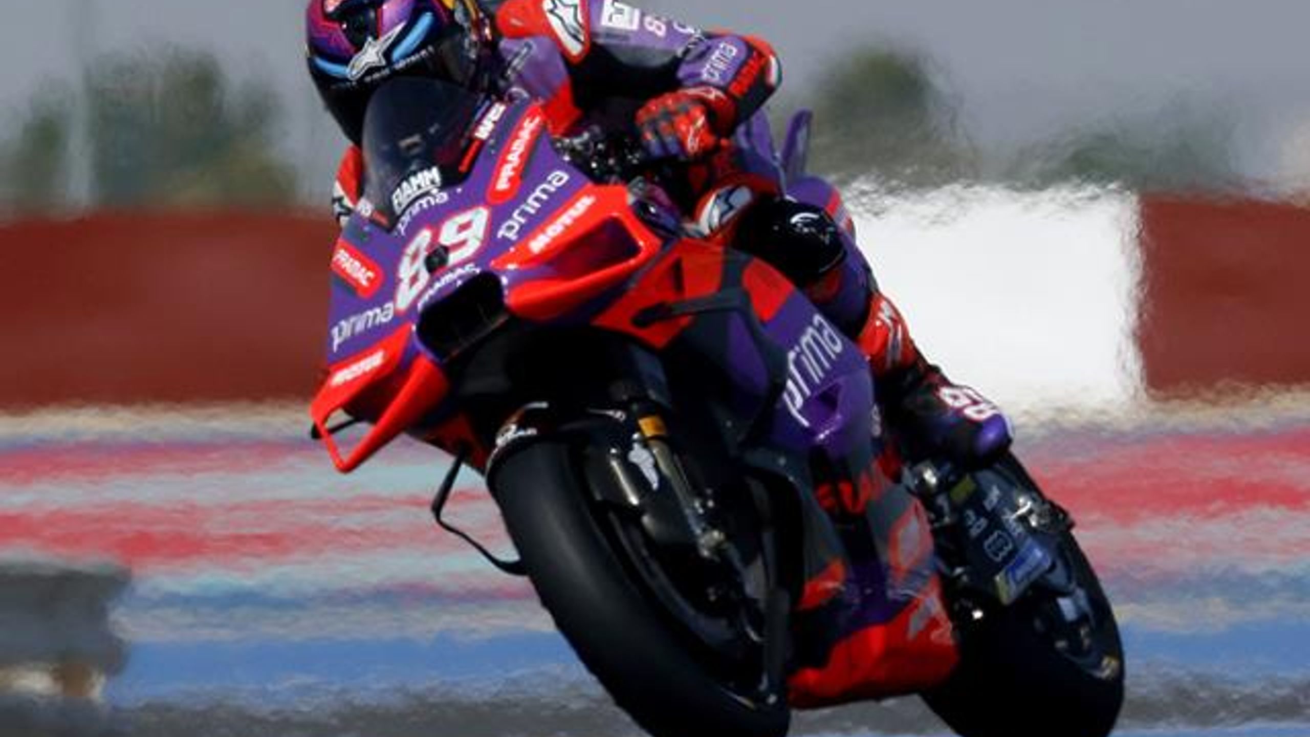 MotoGP : Jorge Martin décroche la première pole position de la saison ...