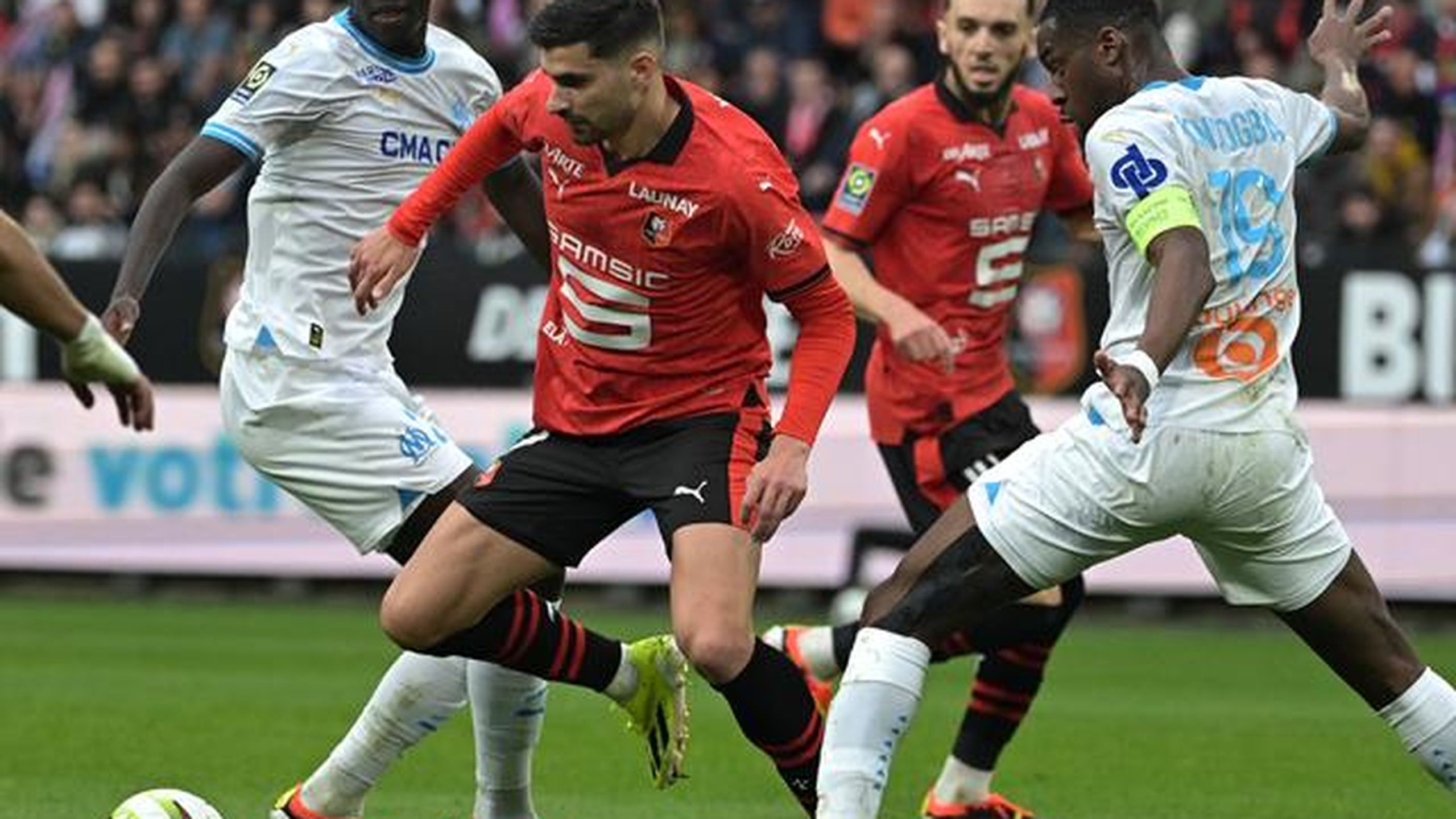 Ligue 1 | Rennes met fin à la série de l'OM en championnat (2-0 ...