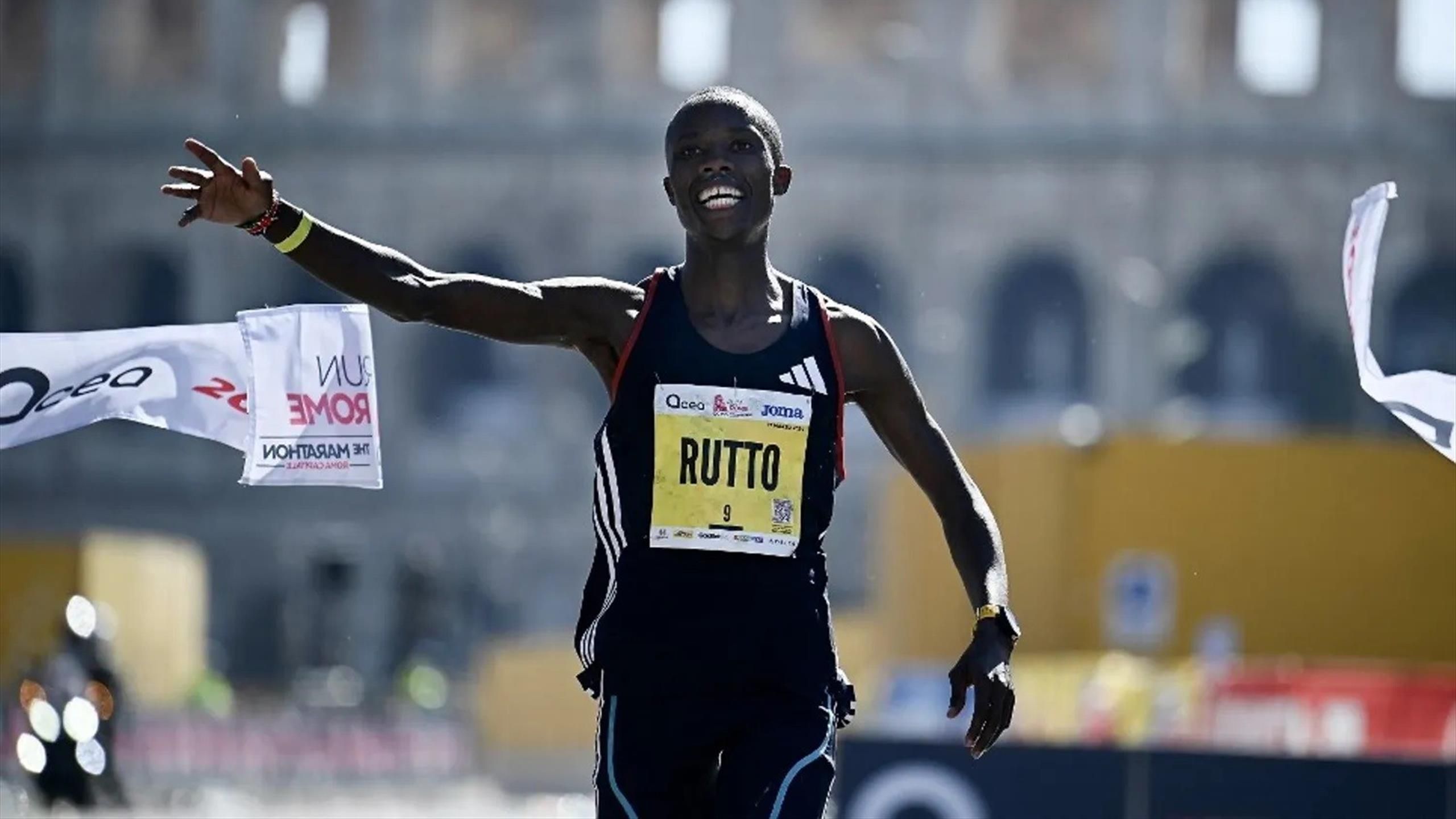 Kenyanul Asbel Rutto, nou record în maratonul Romei! Uluitor la cât a ...