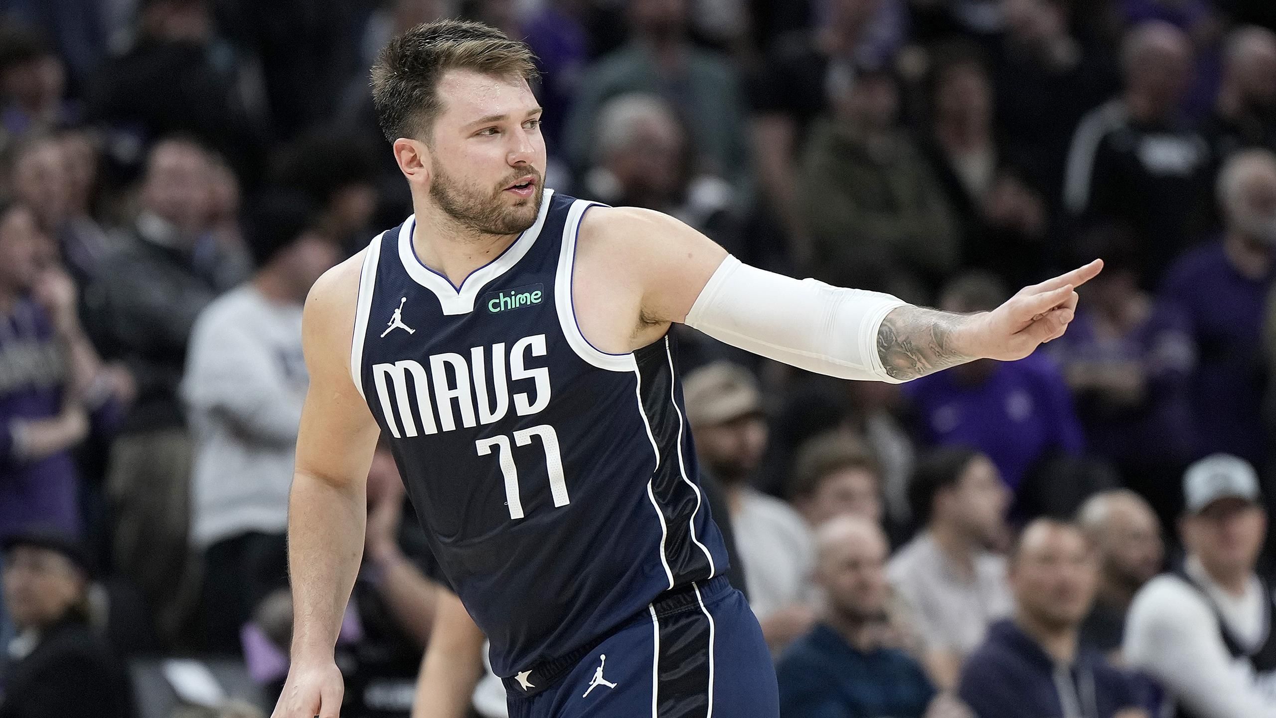 Őrült utolsó másodpercek után rájátszásban az OKC, Doncic karriercsúcsot dobott