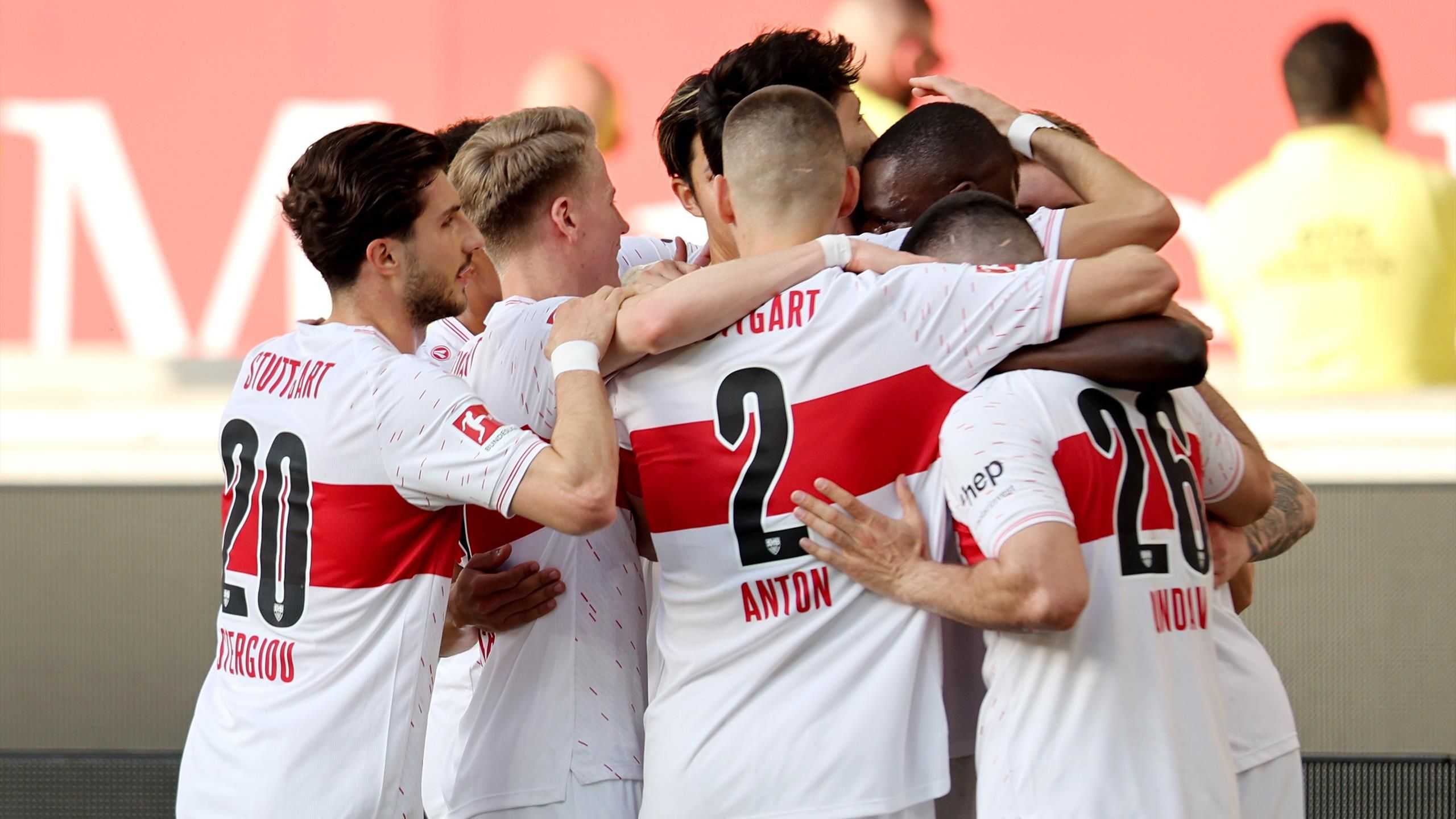 Stuttgart wygrywa z Eintrachtem Frankfurt – drużyna Hoenessa kontynuuje awans do Ligi Mistrzów