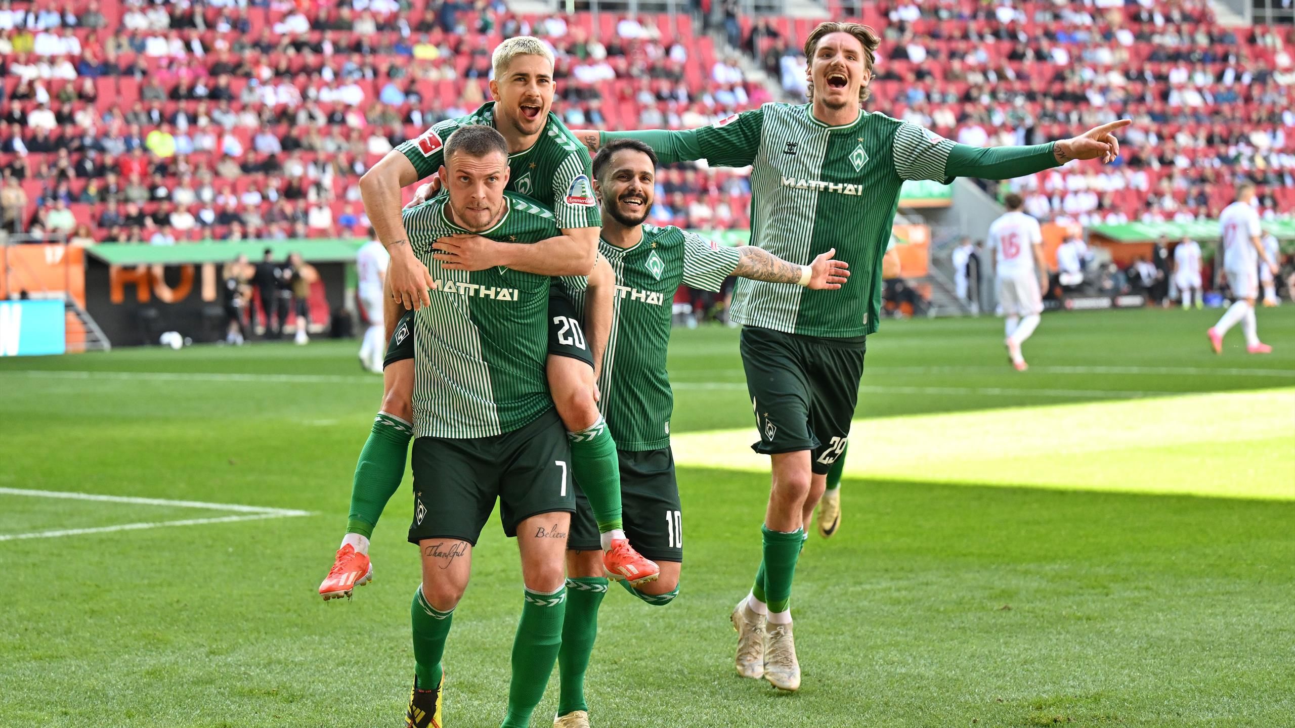 Bundesliga: Werder Bremen siegt beim FC Augsburg mit 3:0 - Augsburger ...