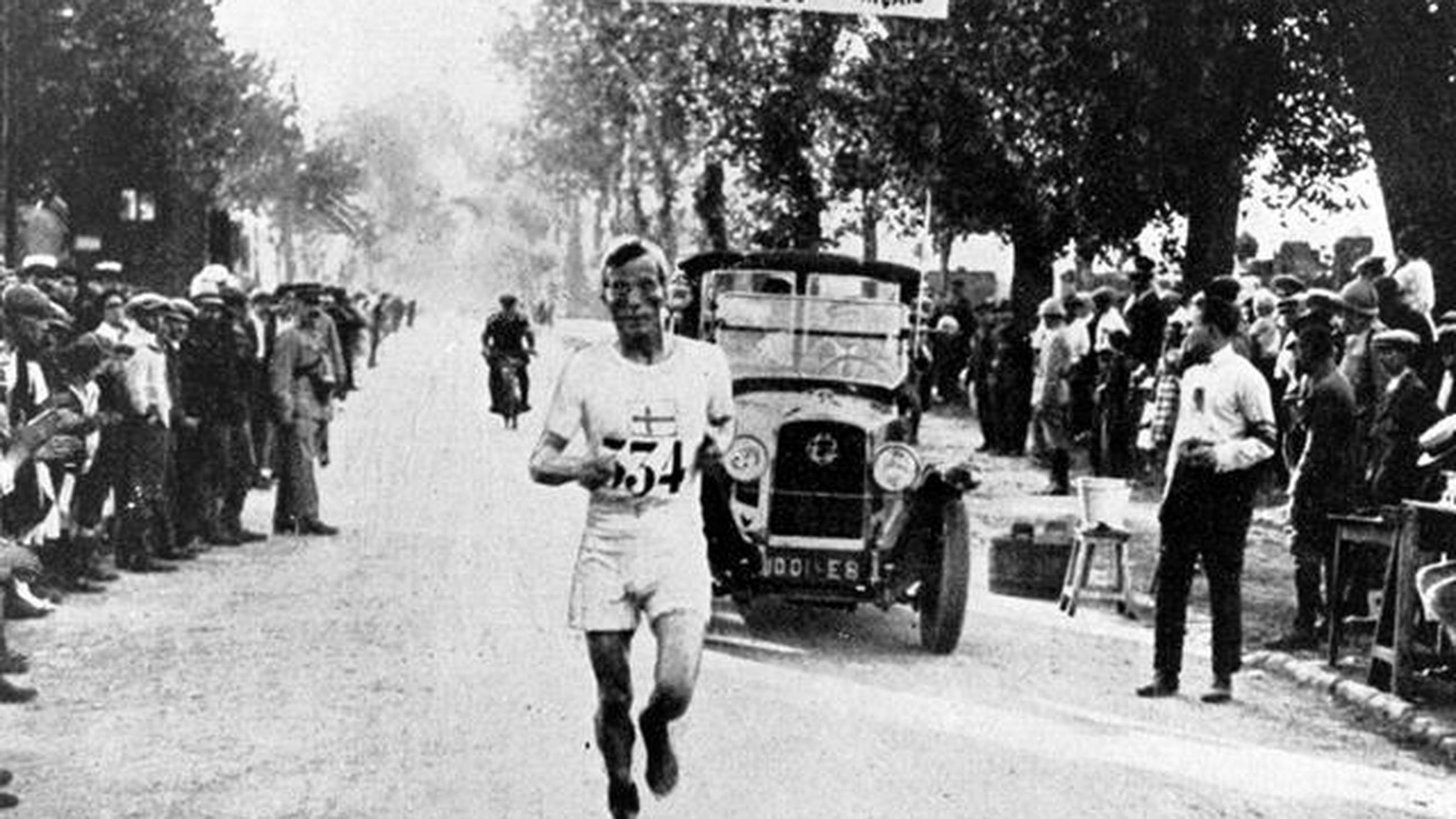 Olympia 2024: Die Pariser Olympiageschichte - Von Toten Tauben Und Chaos Hin Zu Stars Wie Johnny Weissmuller Sto20019604