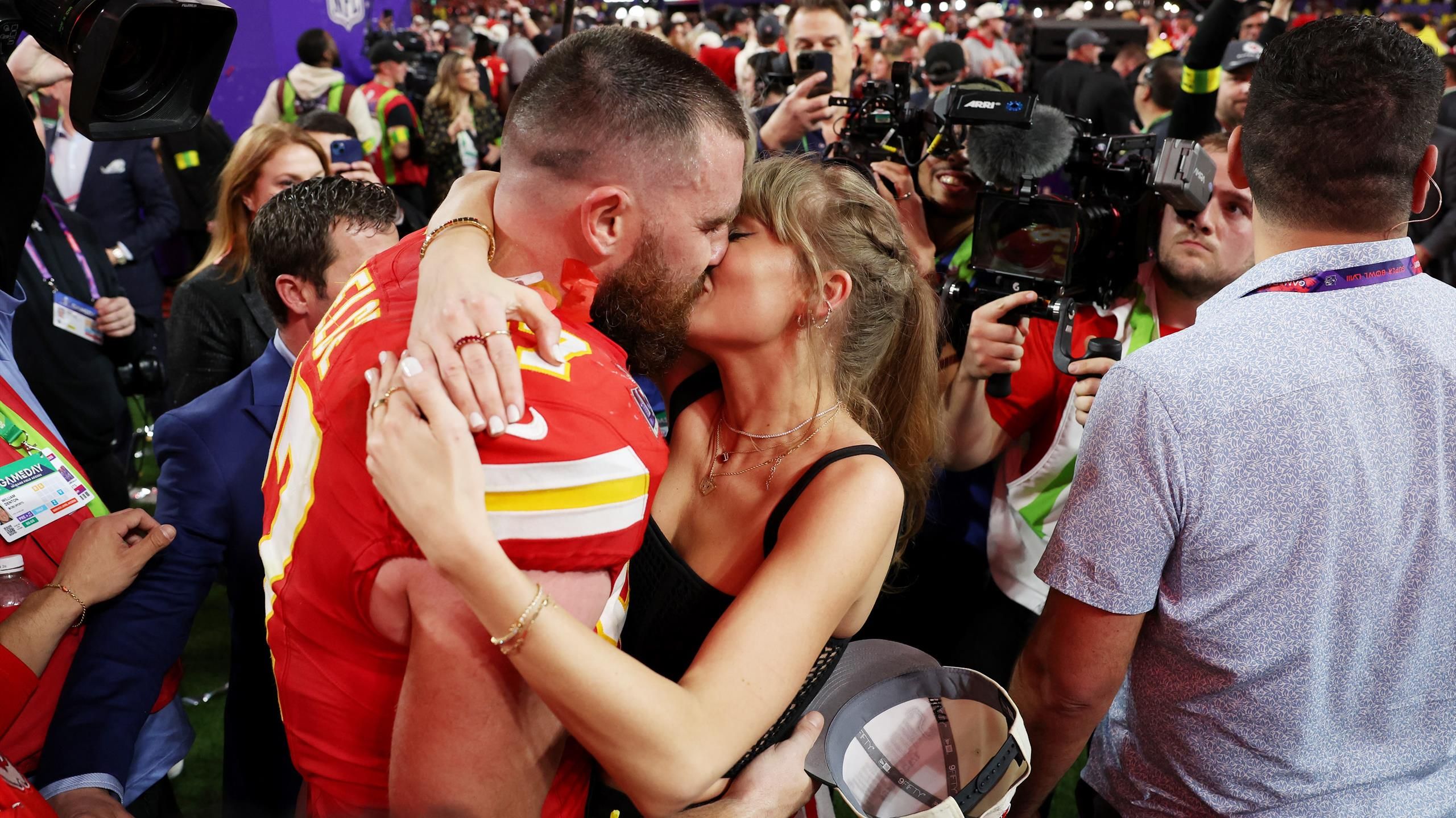 A Netflix és egy visszatérő sztár is befolyásolta az NFL programját, Taylor Swift viszont nem