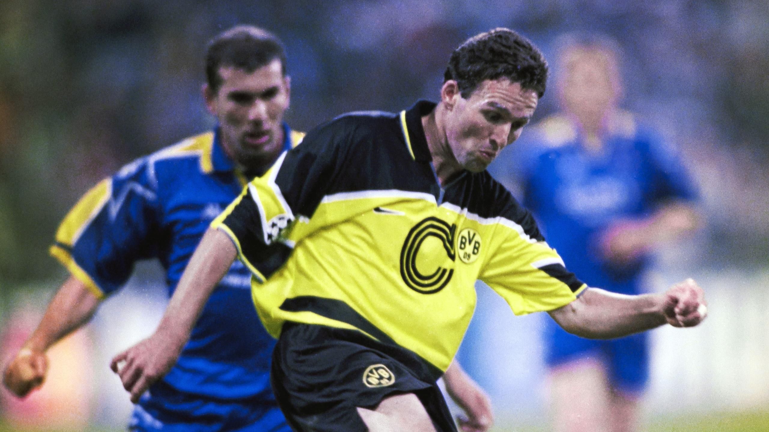Egy kis BL-döntő retró: „Olyan szorosan fogtam Zinedine Zidane-t, hogy éreztem a leheletét magamon”
