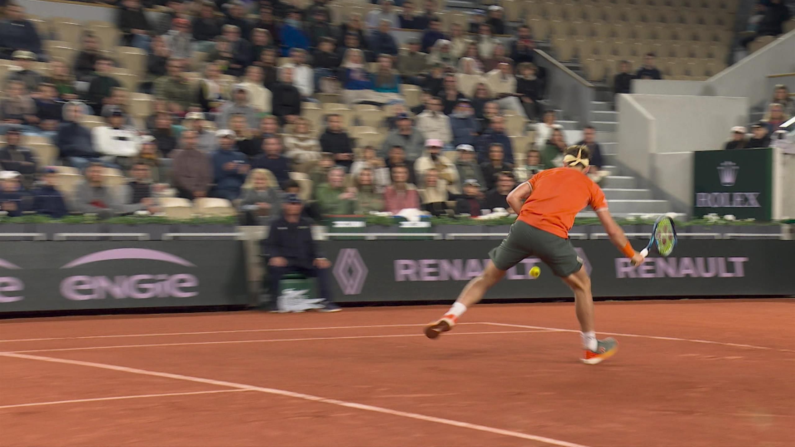 A kétszeres Roland Garros-döntős Casper Ruud elképesztő labdamenetekben múlta felül ellenfelét