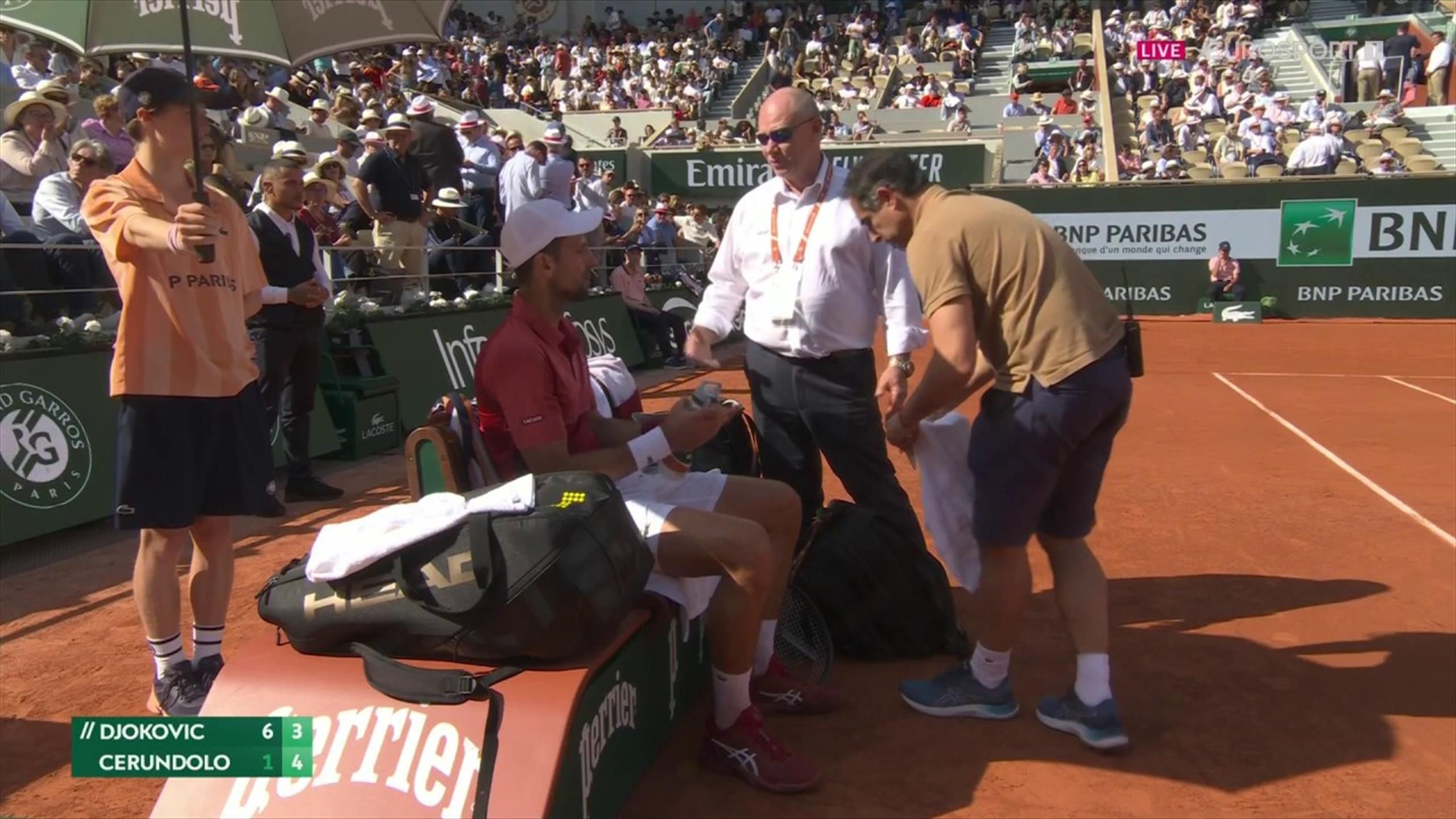 ‘It’s not okay!’ – Novak Djokovic has intense exchange with supervisor over court sweeps at French Open – Tennis video – Eurosport