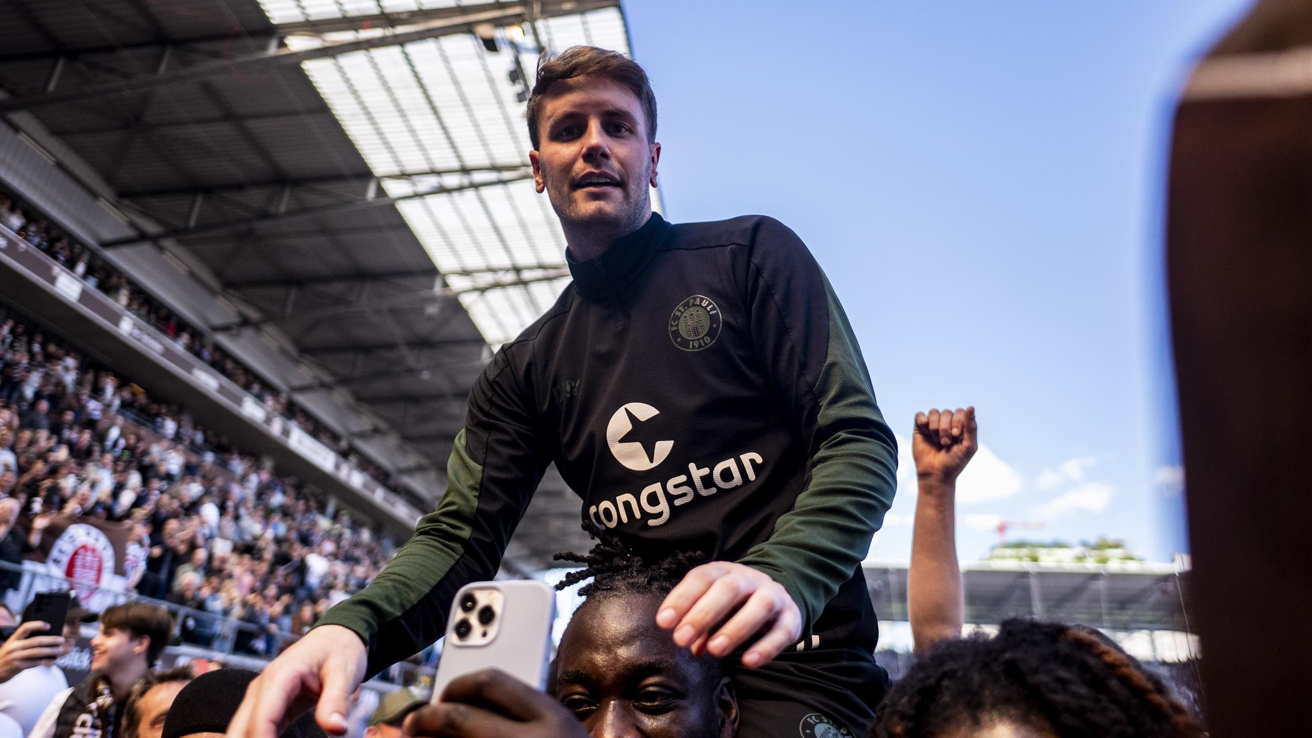Alig múlt 30, de felforgatná a Premier League-et a bajnokság legfiatalabb edzője