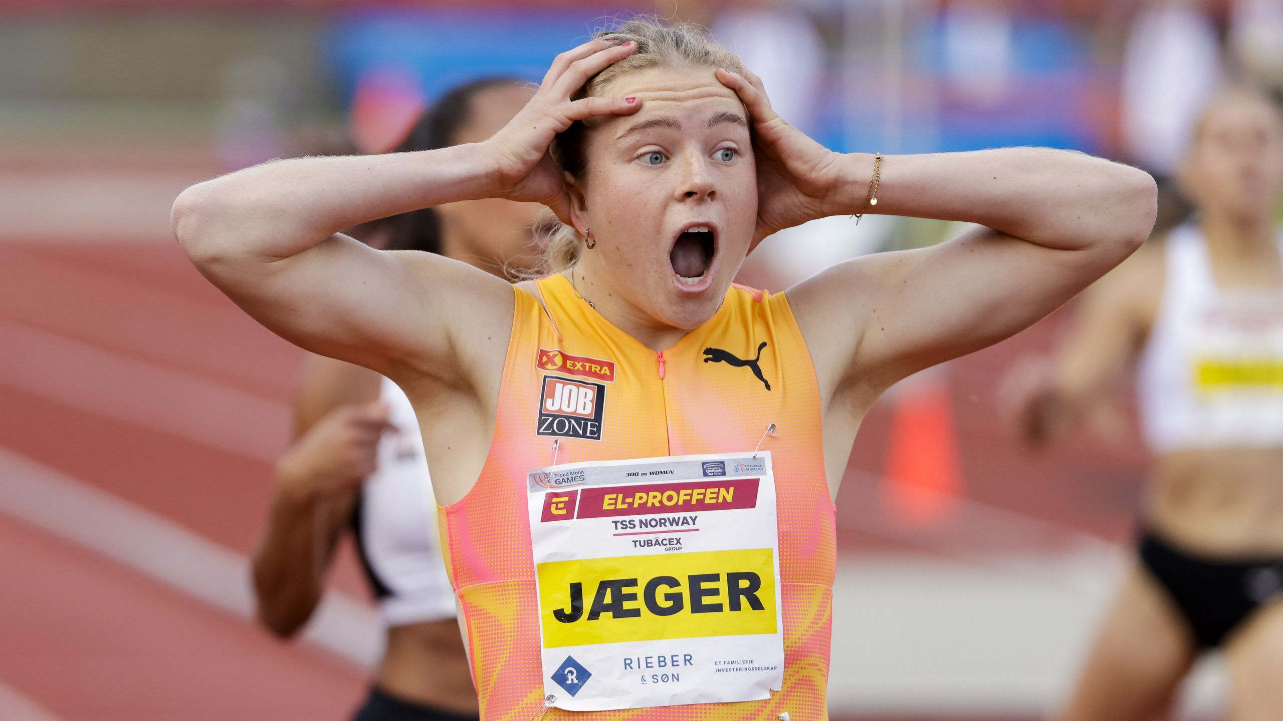 Henriette J ger Med Ny Norsk Rekord P 400 Meter Eurosport