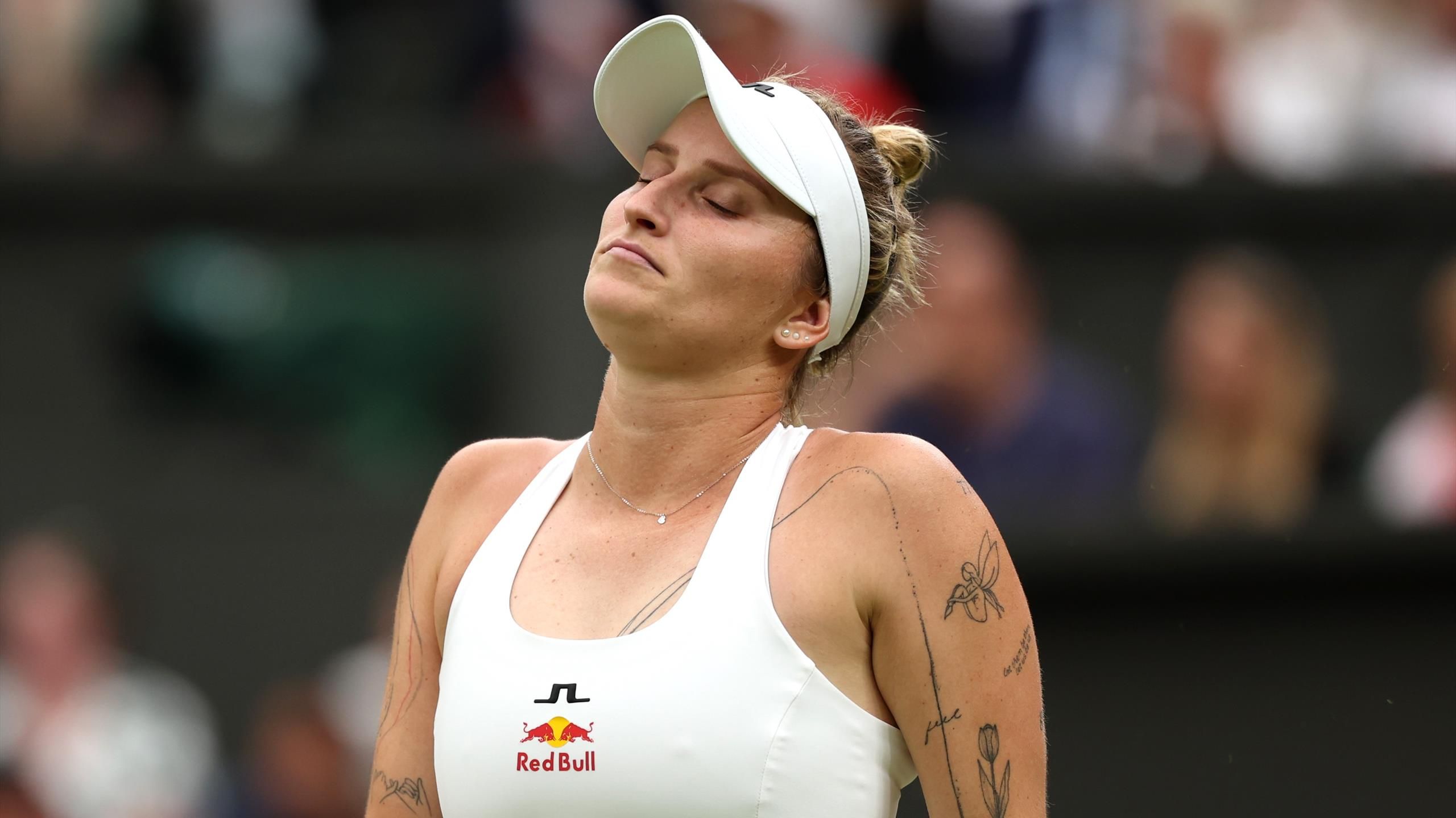 30 éve nem történt ilyen Wimbledonban: kiesett a női címvédő az első fordulóban