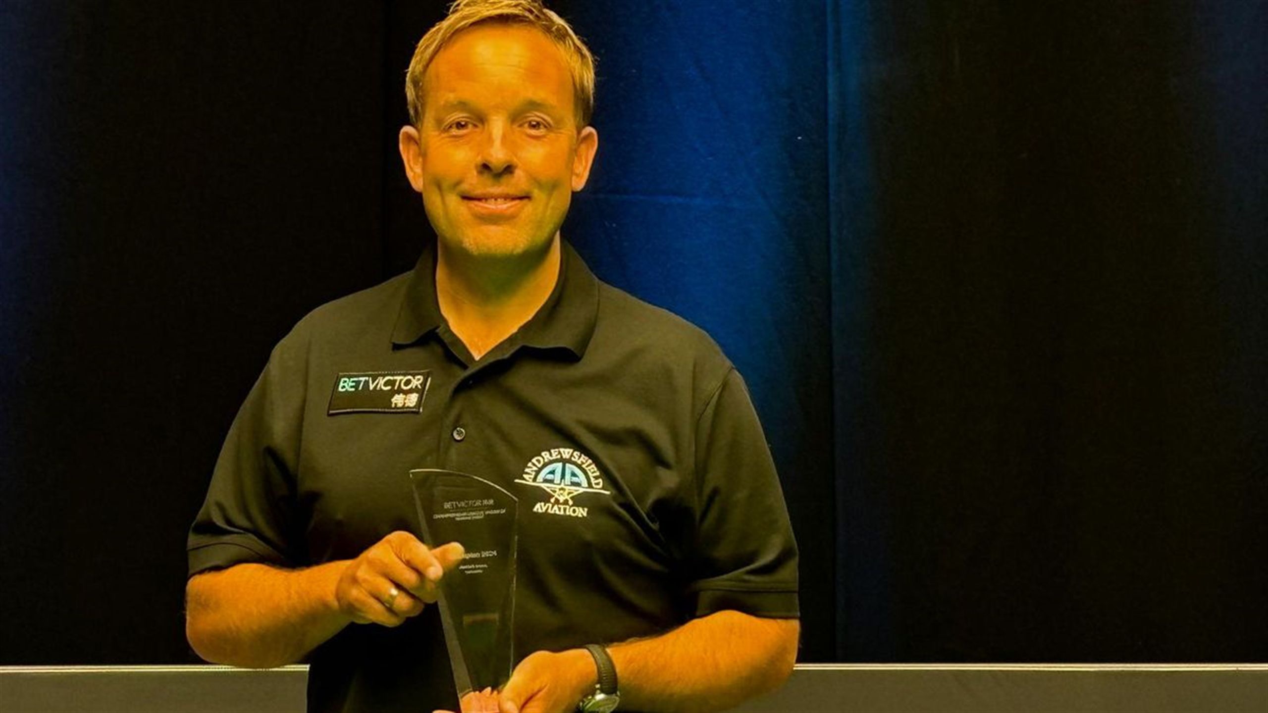 Ali Carter az új snookerszezon első bajnoka