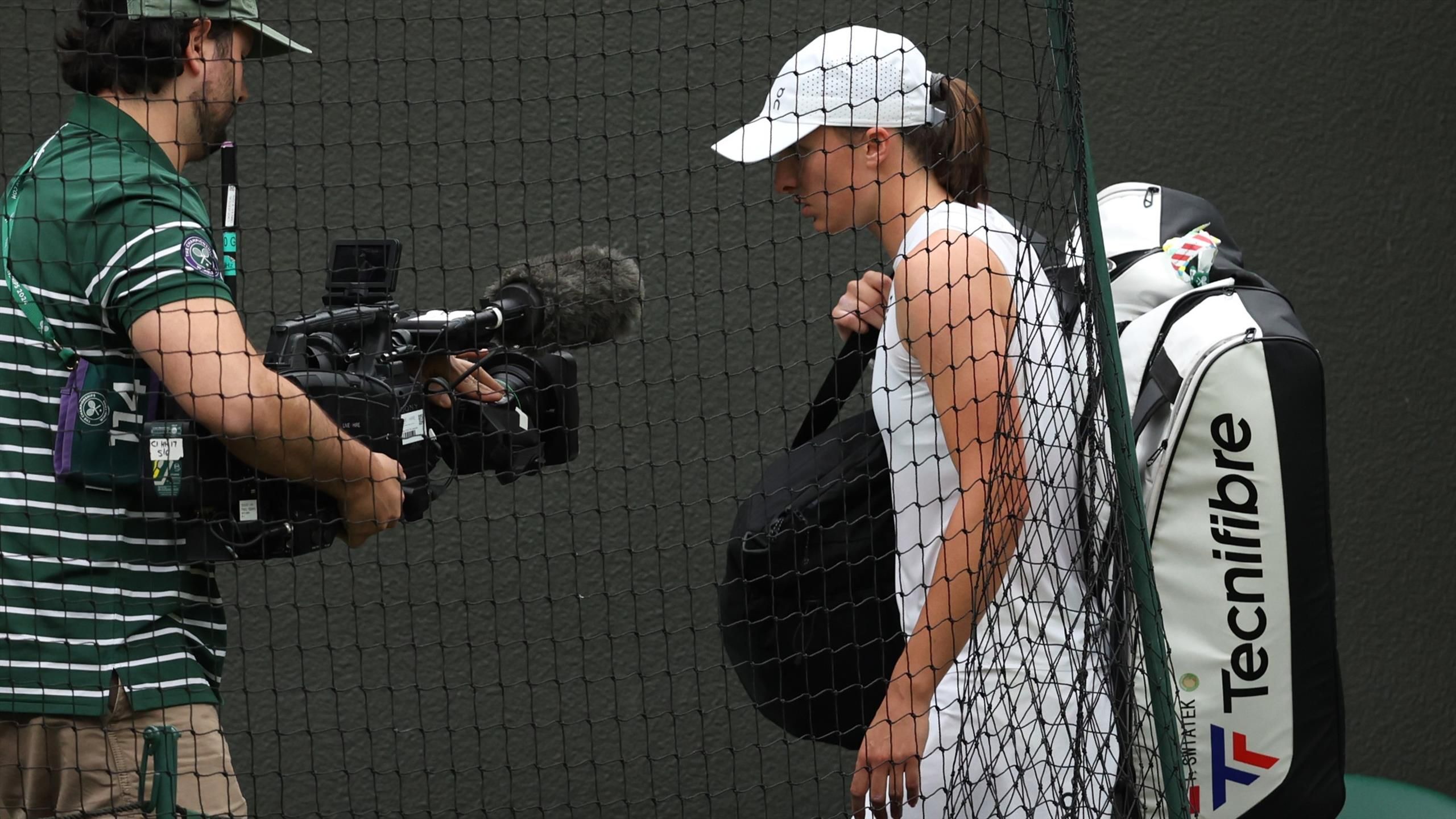 Búcsúzott a világelső Swiatek és az előző két évben döntős Jabeur is Wimbledonban
