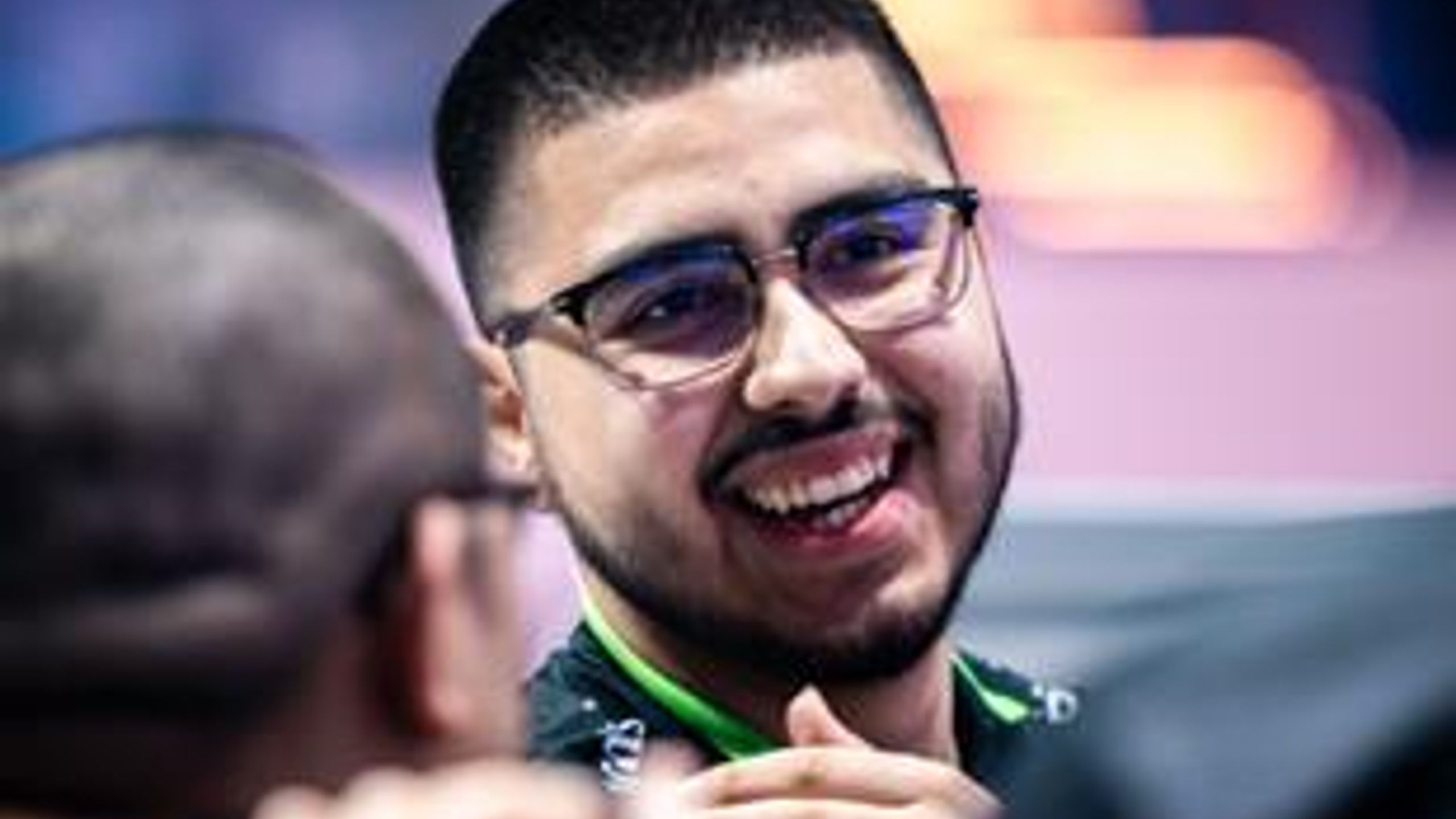 ¡Cuarto día EWC con la final de COD WARZONE y con los finalistas de LoL ...
