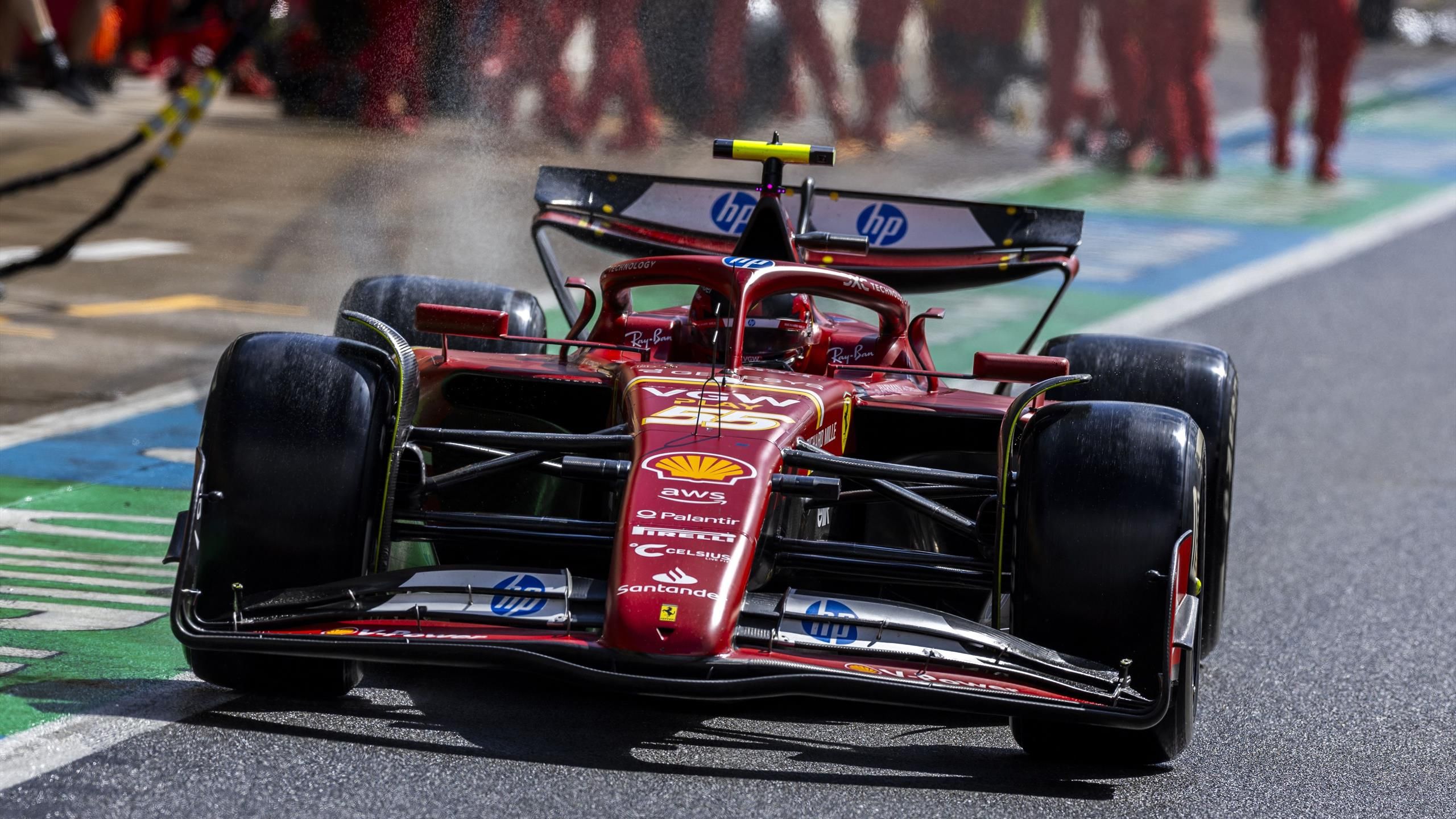 Fogadkozik a Ferrari, Magyarországon célba vennék az élmezőnyt