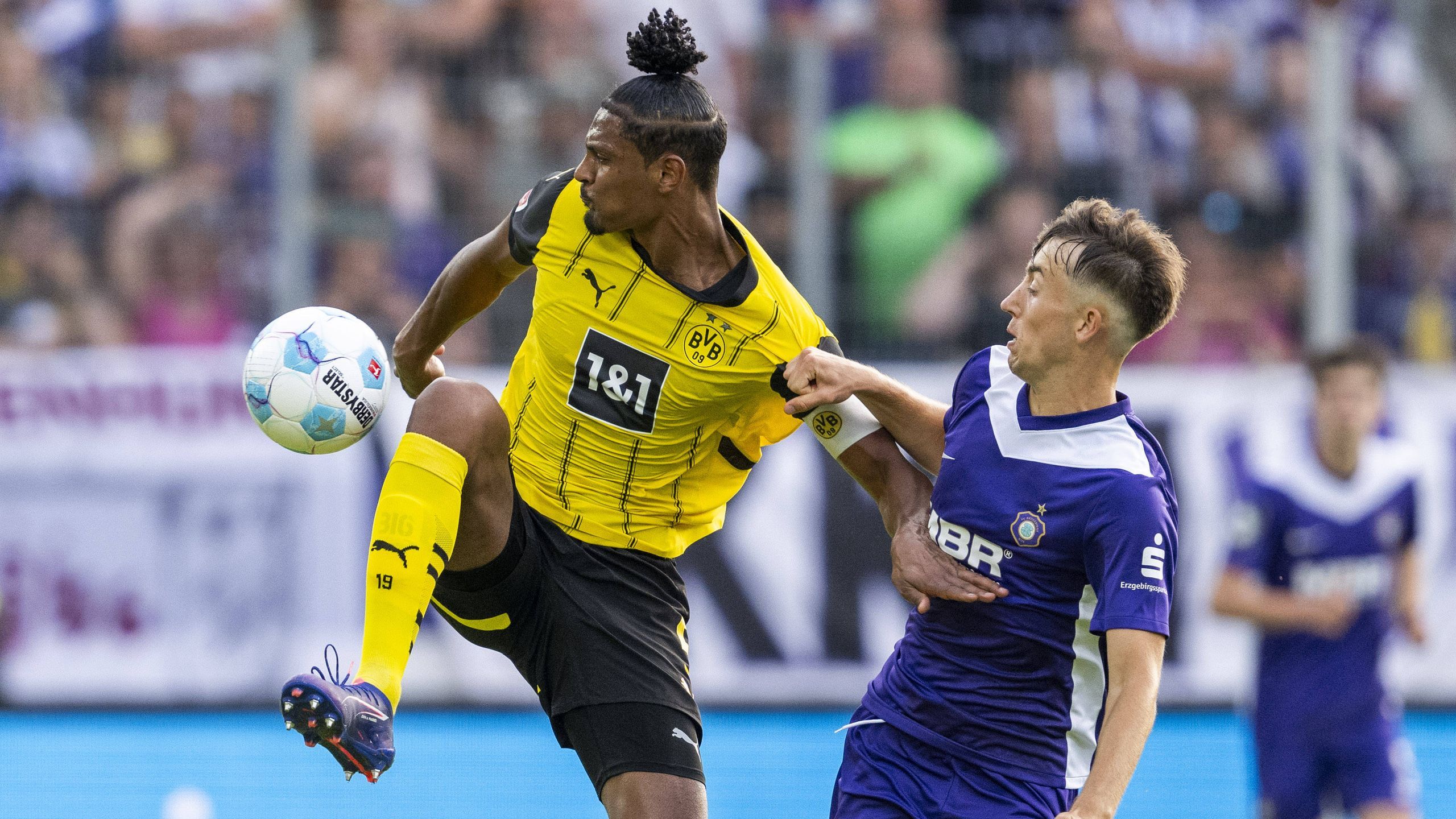 Borussia Dortmund kassiert Dämpfer im Test gegen Erzgebirge Aue - Elias Benkara trifft für den BVB - Eurosport