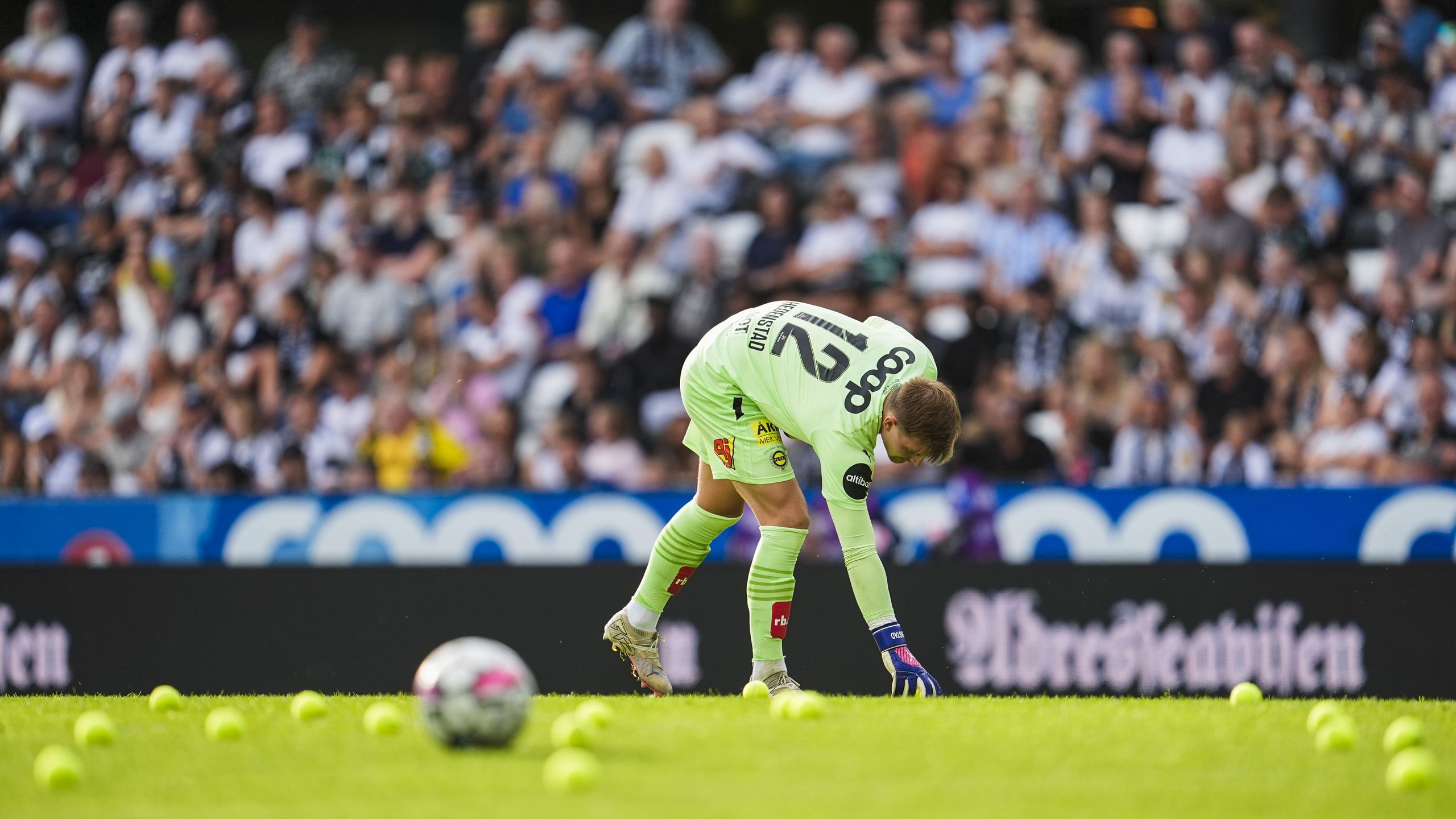 Caos dopo la procedura del VAR: annullata la partita tra Rosenborg e Lillestrom