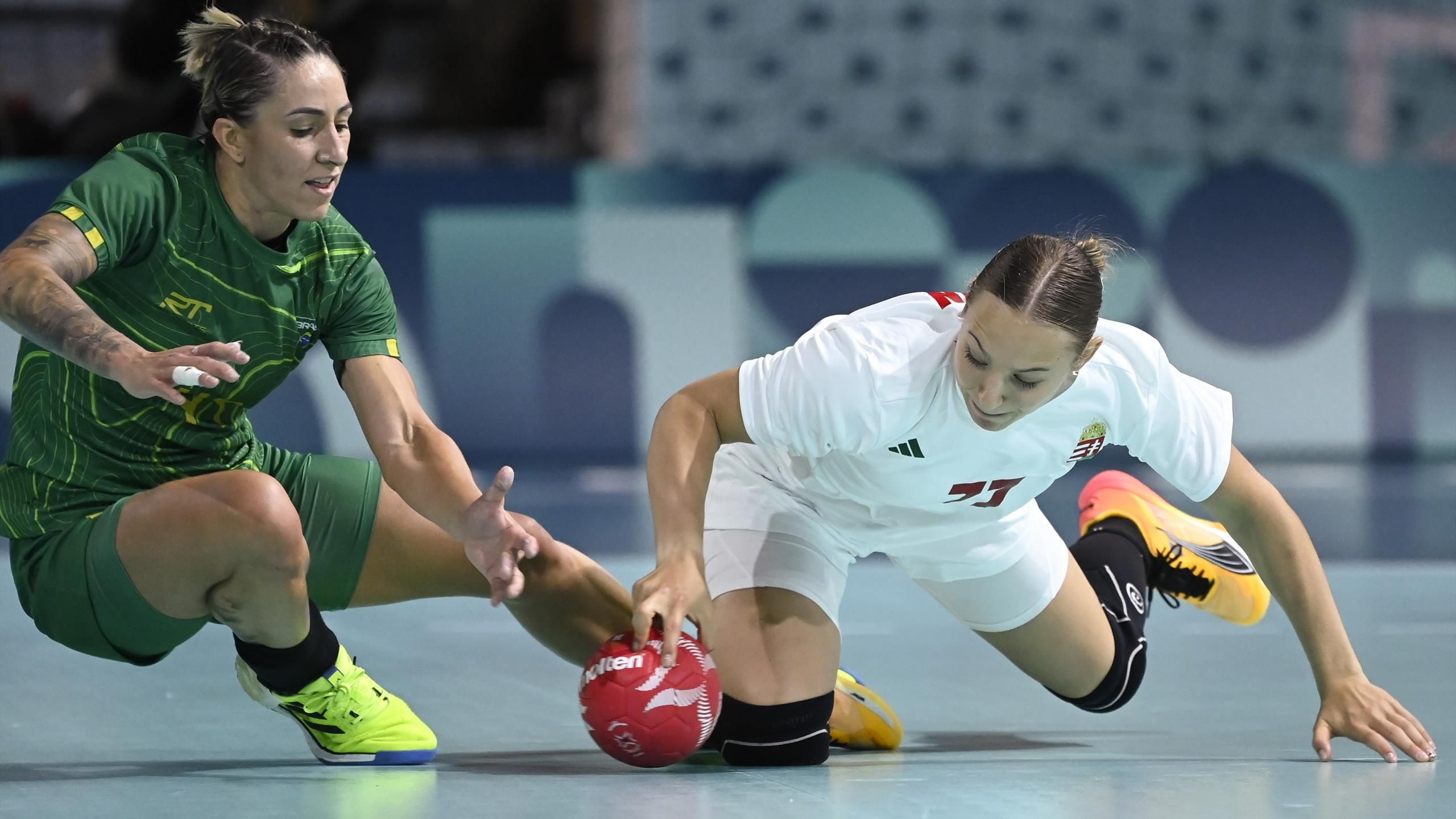 Megvan az első magyar kézisiker, Simon Petra bombájával győzött a női válogatott Brazília ellen