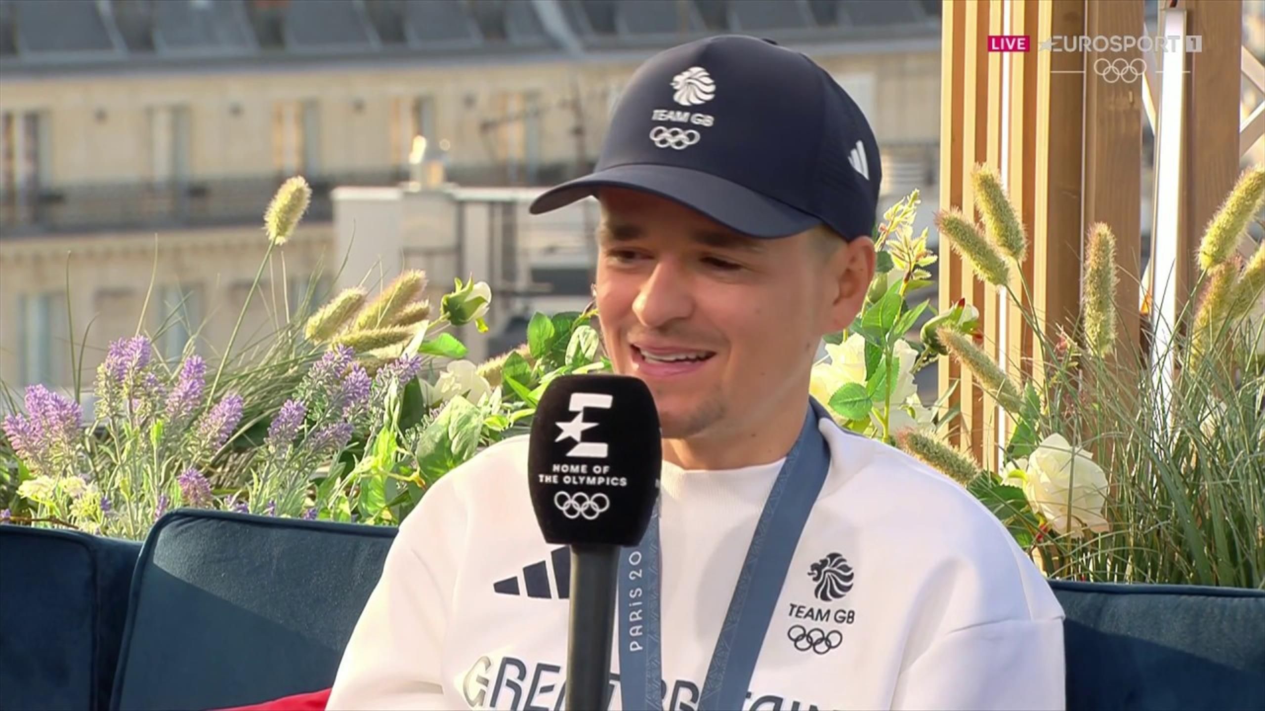 Paris 2024 Pidcock on winning move and French boos 'No place for that' Mountain Bike video