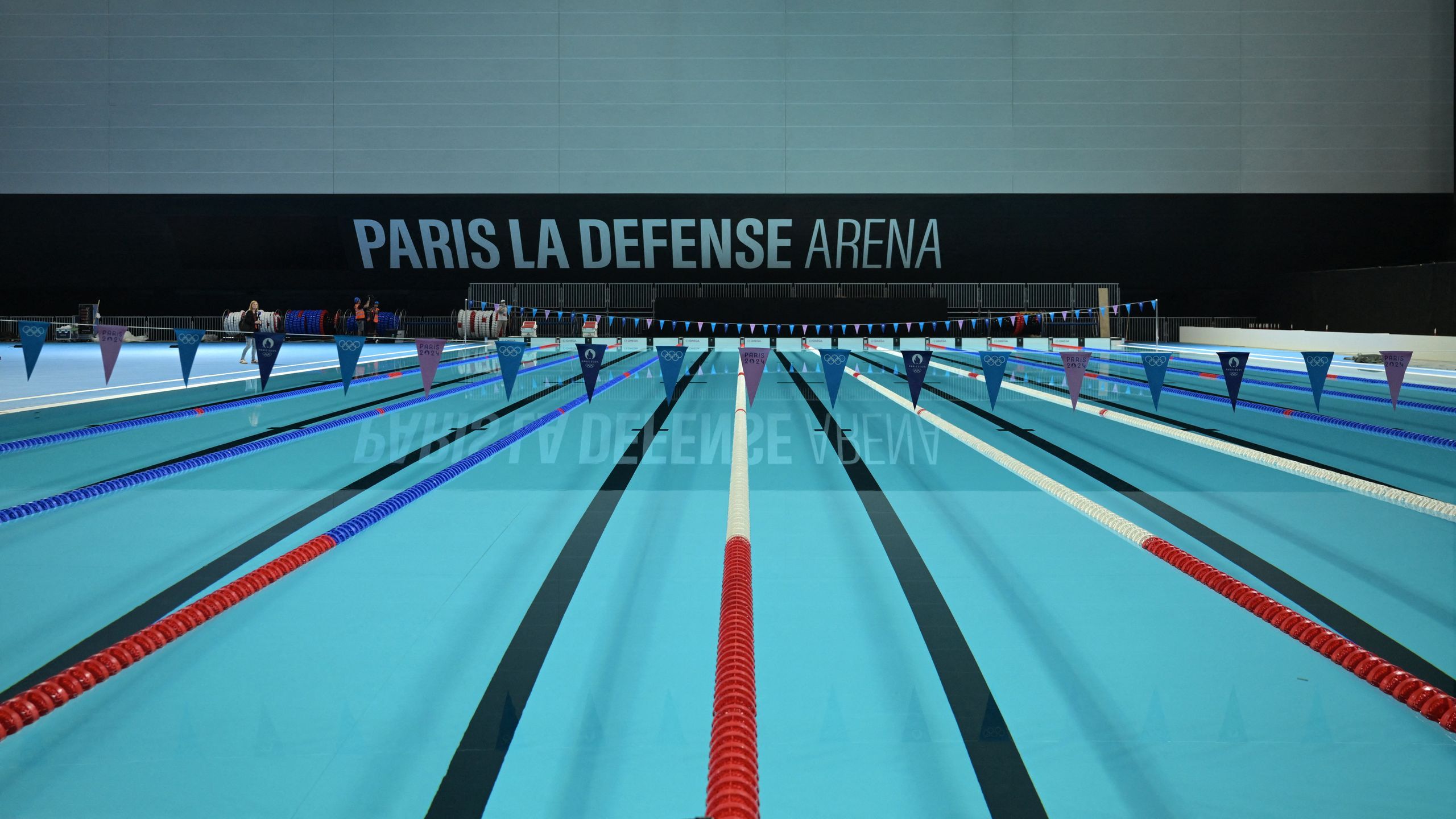 JO Paris 2024 "Ça va moins vite" c’est quoi le problème avec la piscine olympique ? Eurosport