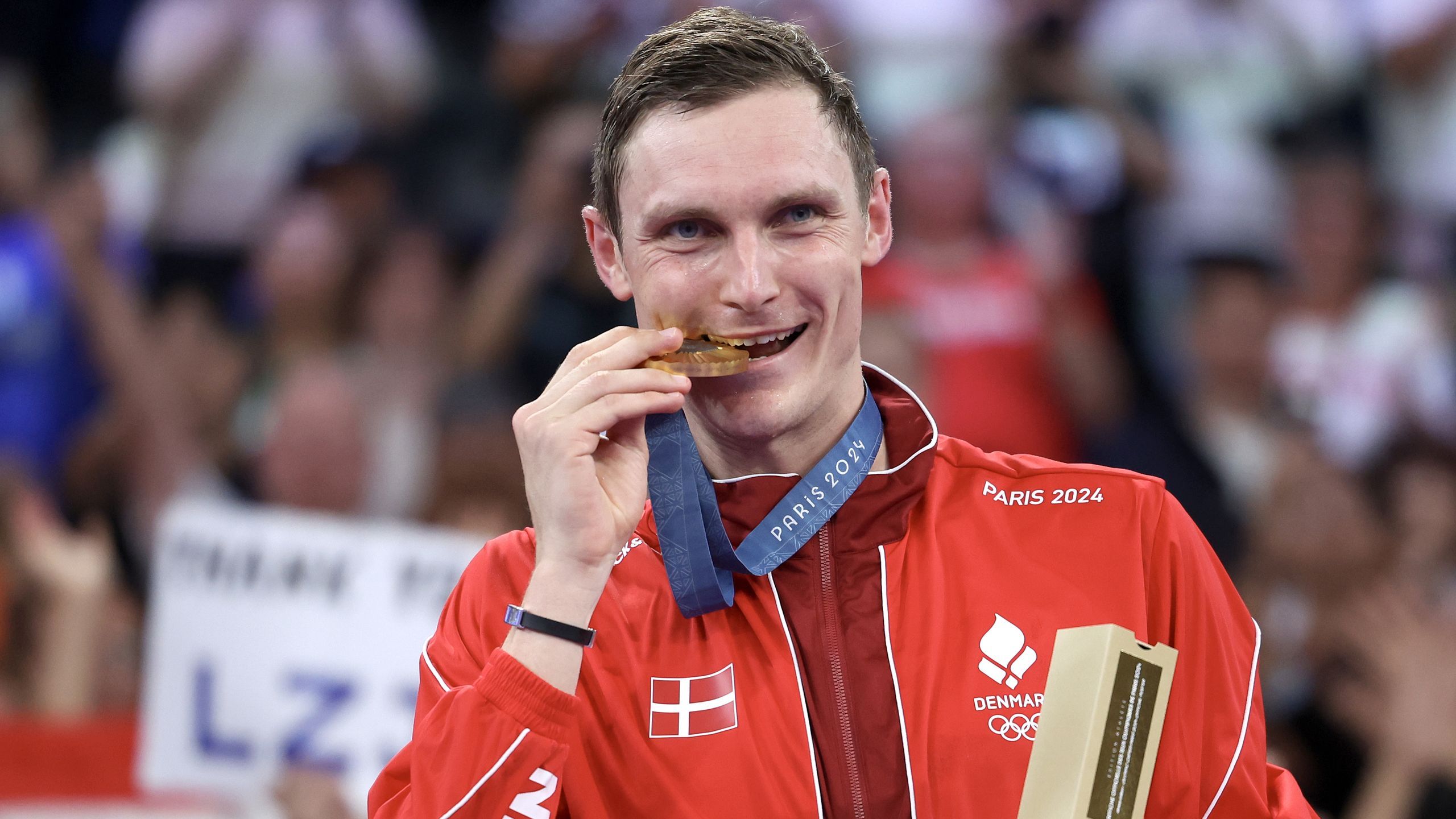 Могенс. Первый среди датчан олимпийский чемпион. Истинный датчанин. Первый среди датчан олимпийский чемпион. Первый среди датчан олимпийский чемпион.