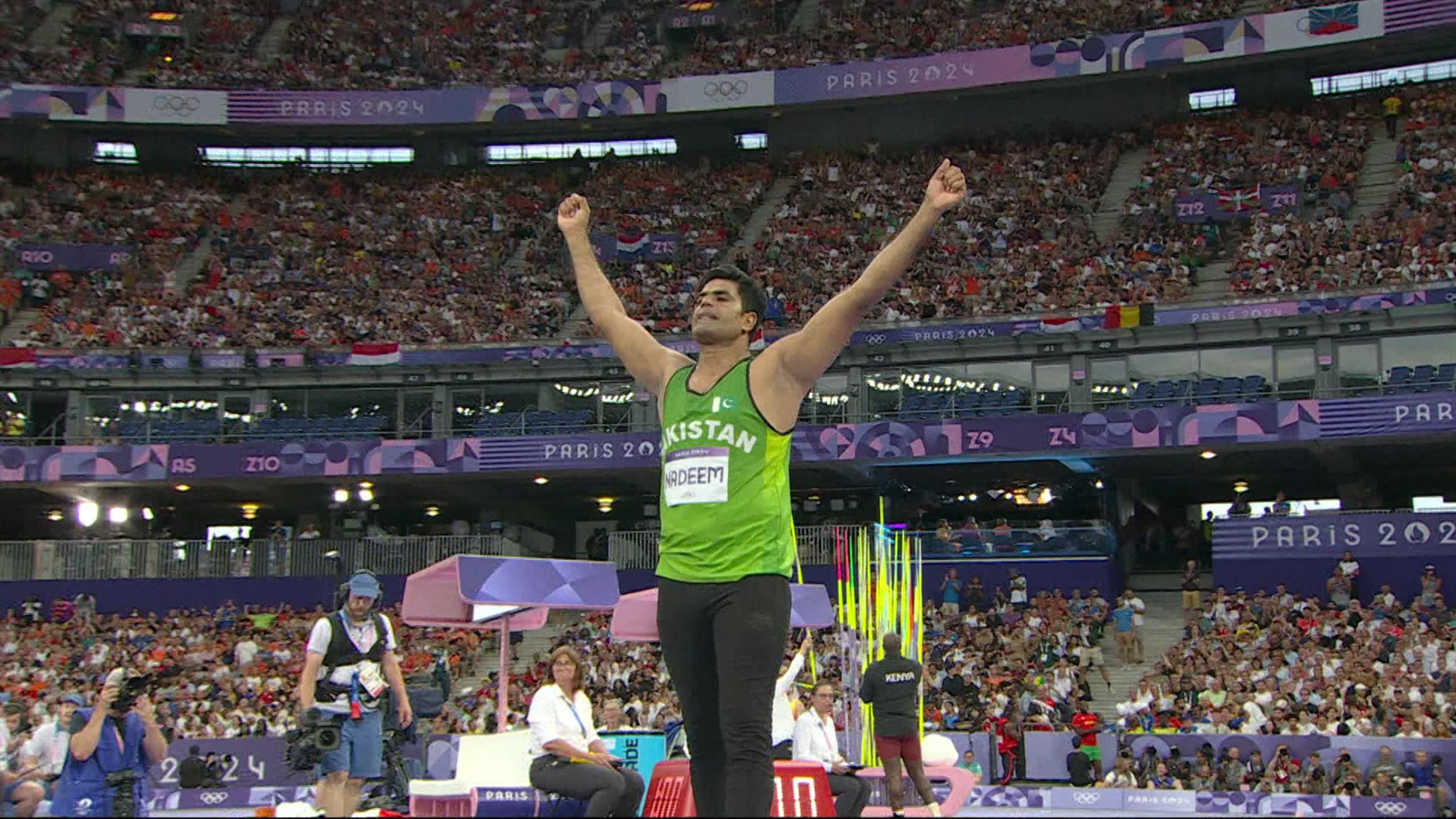 Arshad Nadeem fa gioire il Pakistan, oro e record olimpico nel