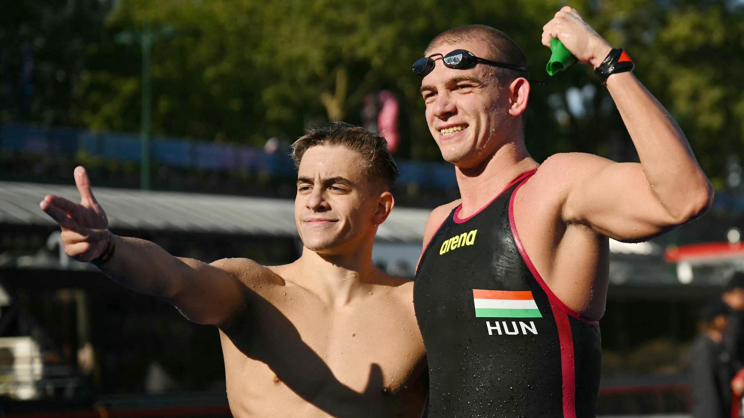 Rasovszky fantasztikus úszással olimpiai bajnok, Betlehem bronzérmes 10 kilométeren