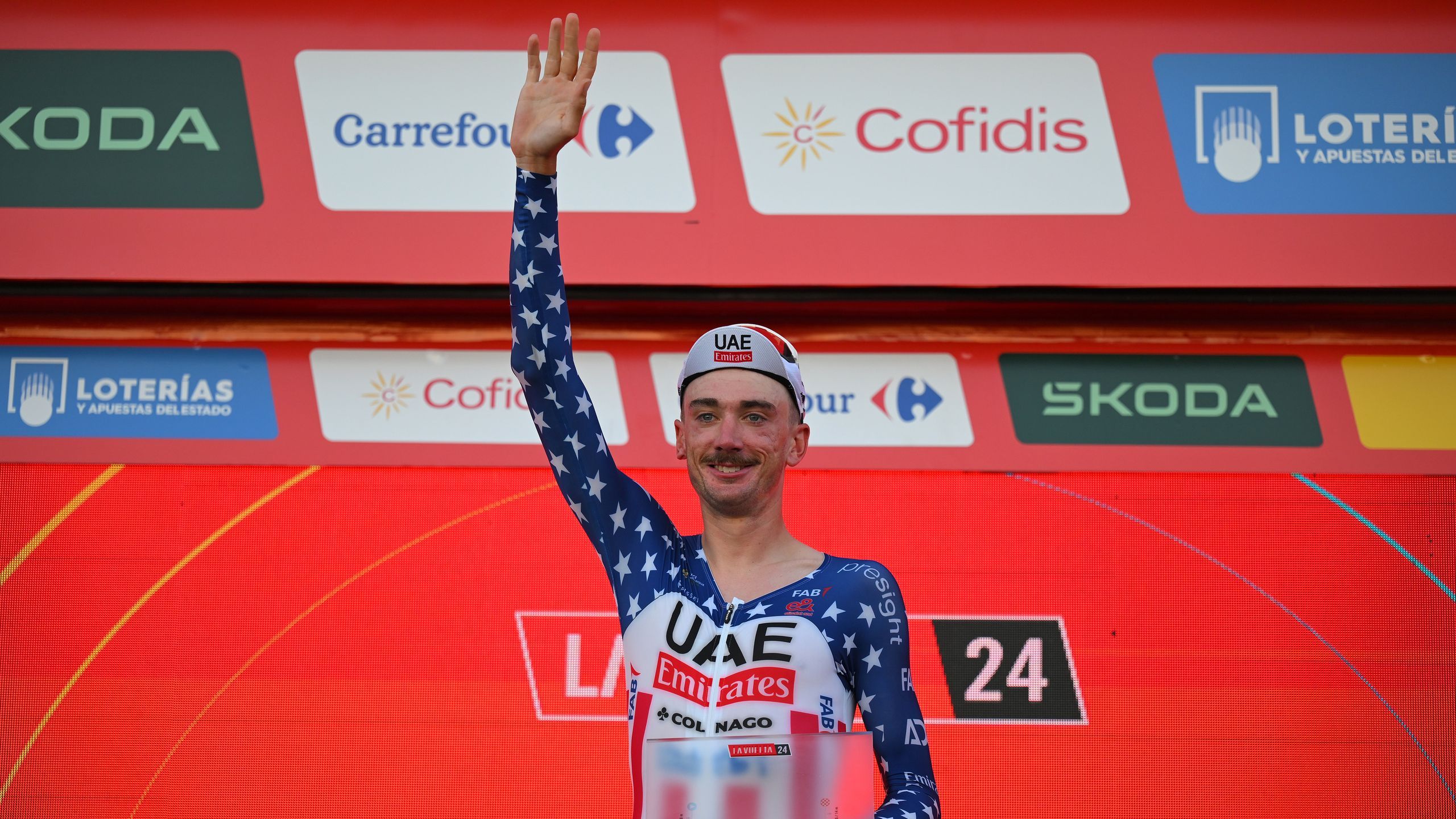 Vuelta a España | Bekijk in samenvatting hoe Brandon McNulty eerste ...