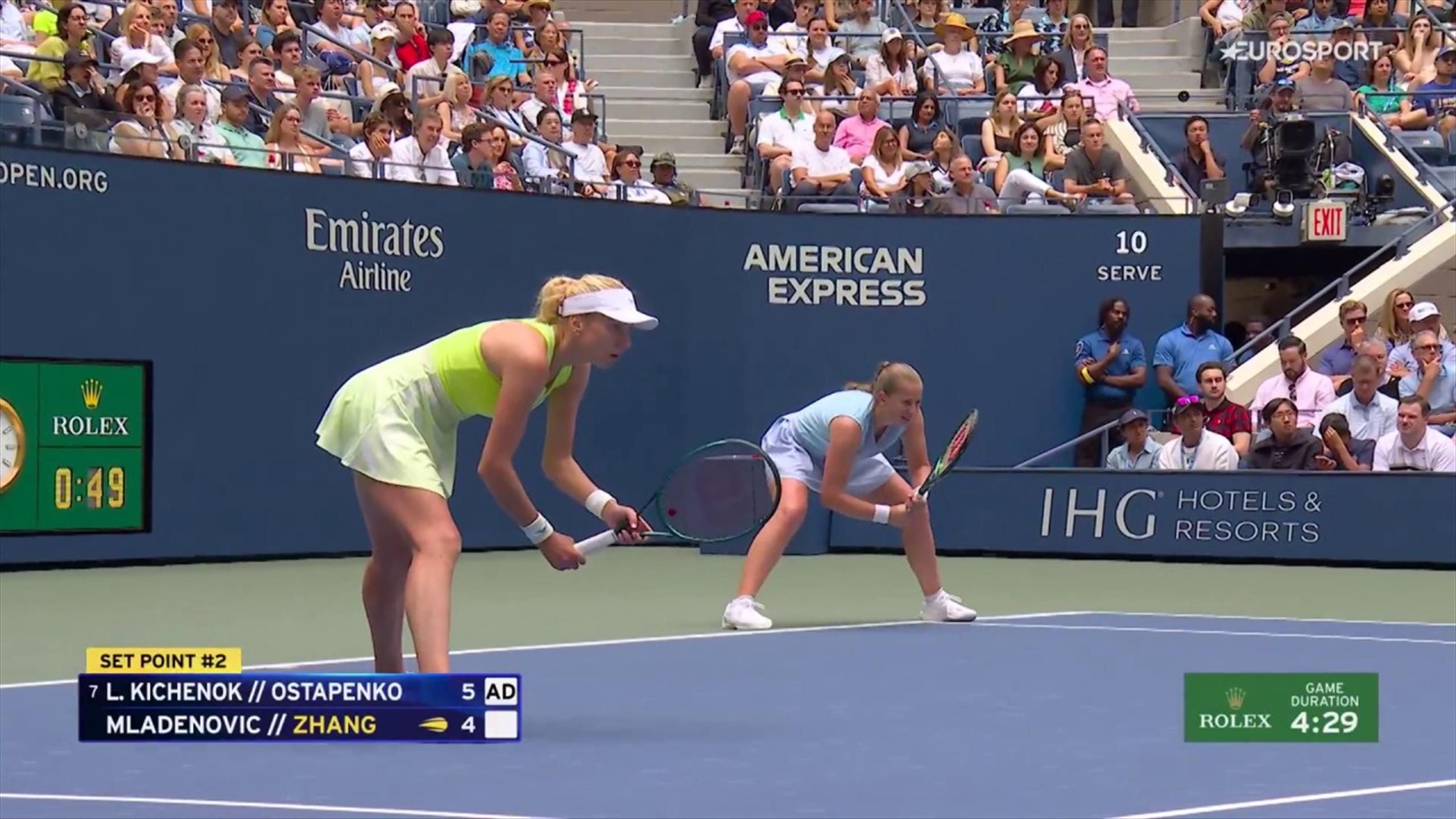 Kiczenok i Ostapenko wygrały 1. seta w finale debla kobiet na US Open