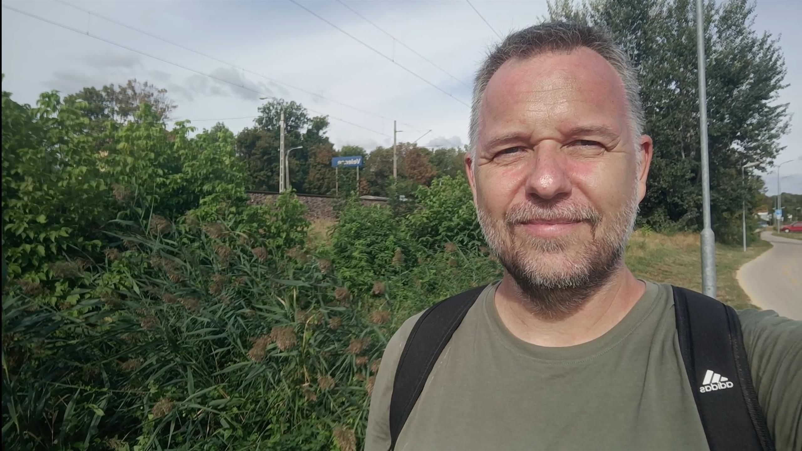 Gyalogtúrák barefoot cipőben - 1. rész: A Velencei-tó megkerülése