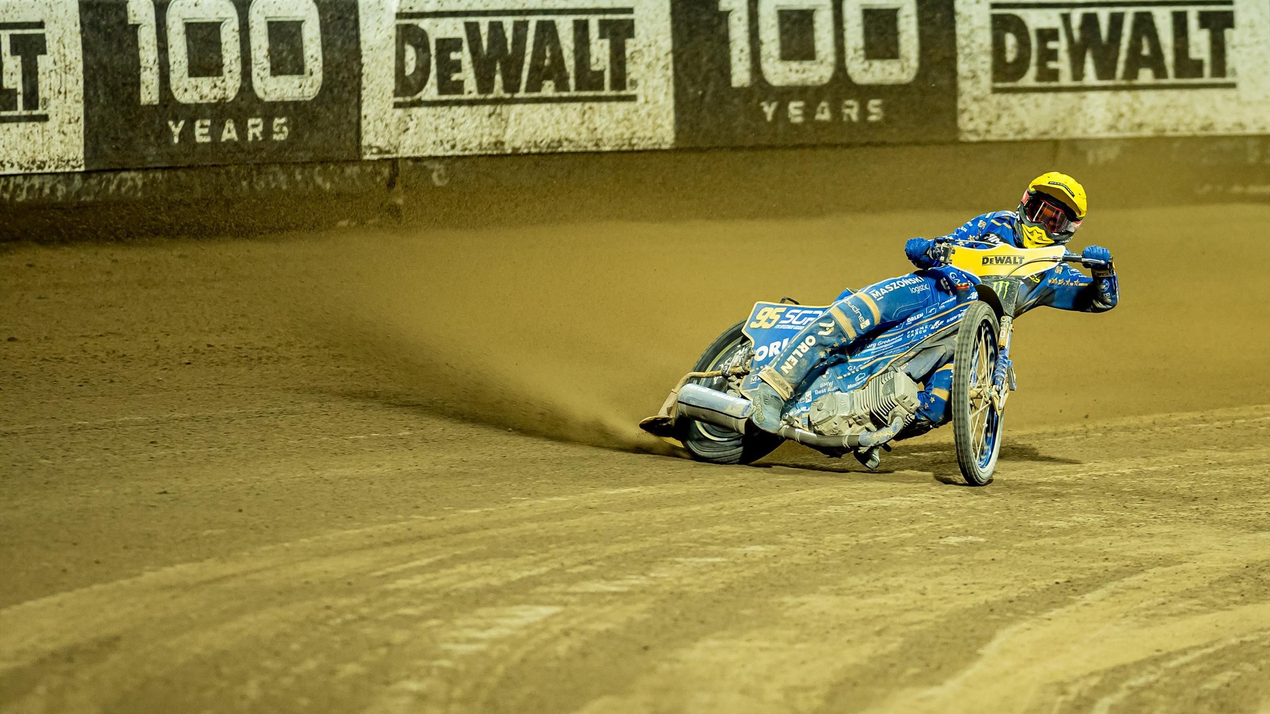 Bartosz Zmarzlik wins fifth Grand Prix world title with success at Vojens round in Denmark