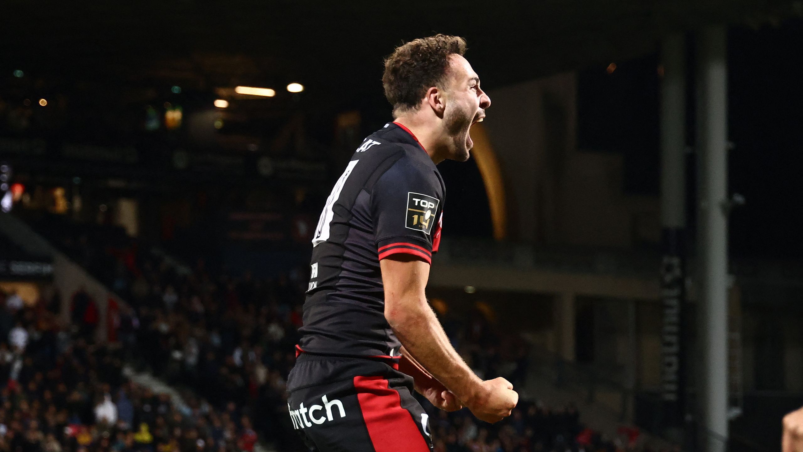 Le LOU s'impose 28-26 face à l'UBB sur une pénalité de Léo Berdeu et ...