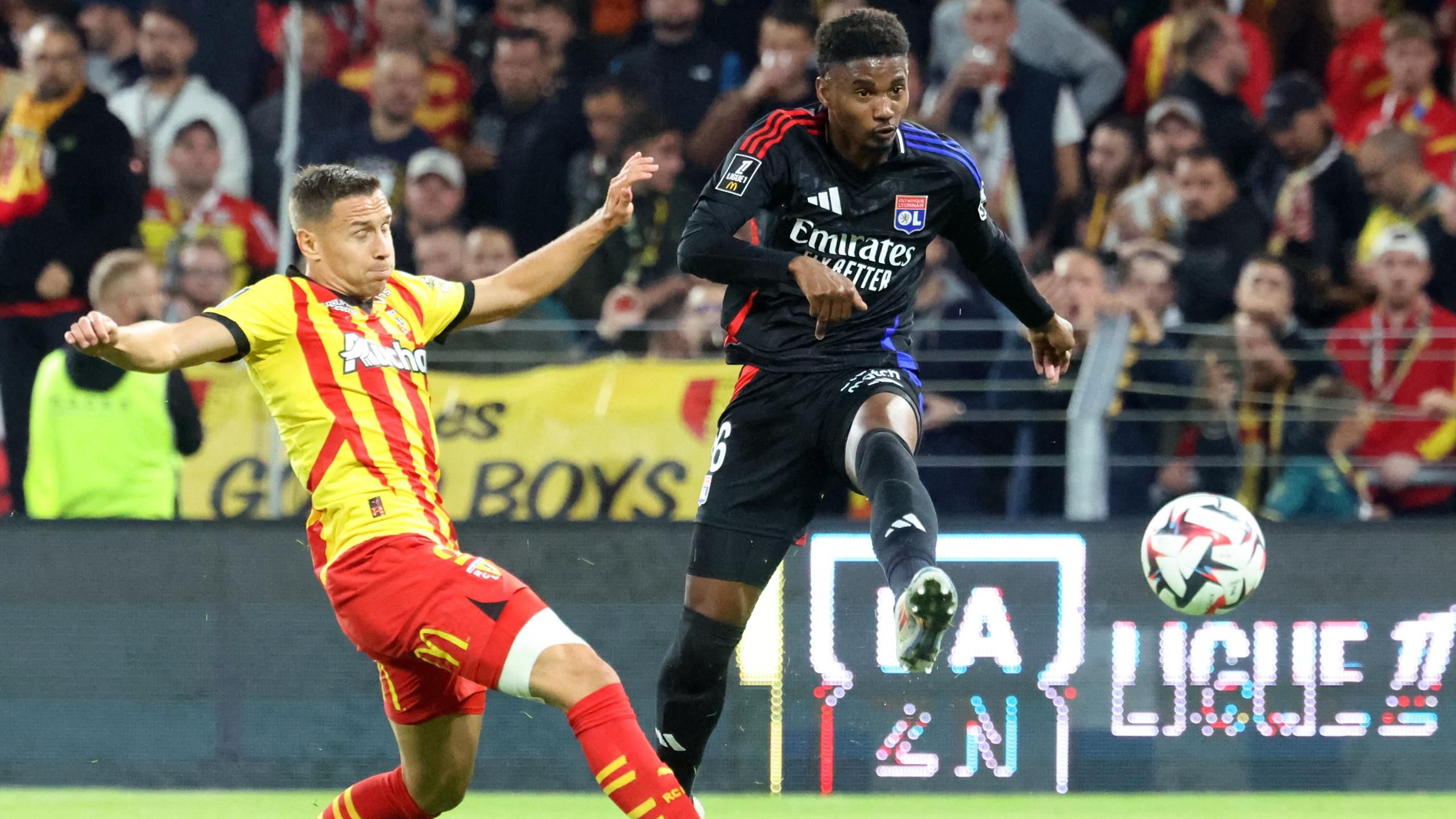 Ligue 1 (4e journée) : Le RC Lens et l'Olympique lyonnais se quittent ...