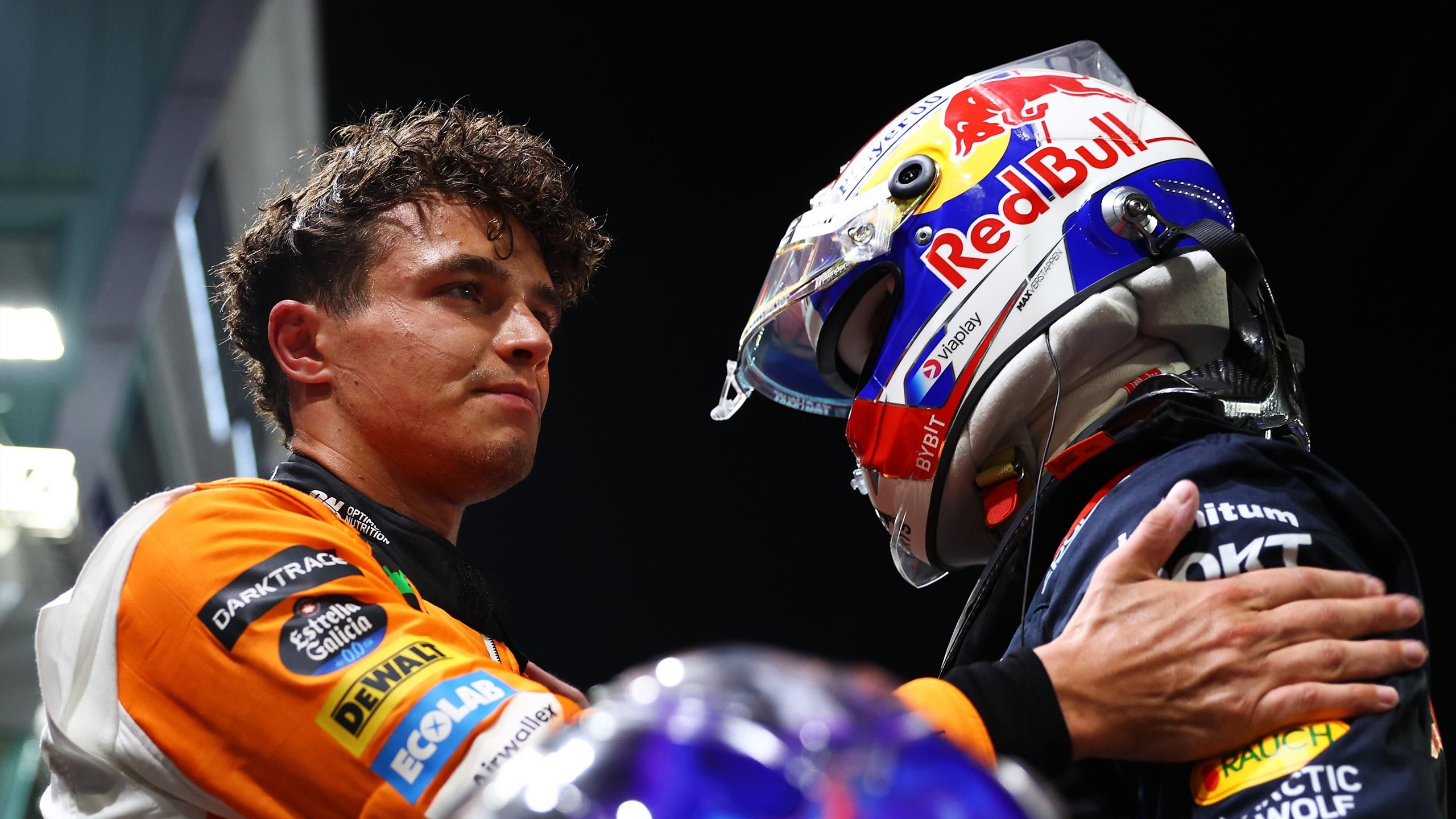 Norris-Verstappen, le premier tour le plus long thumbnail