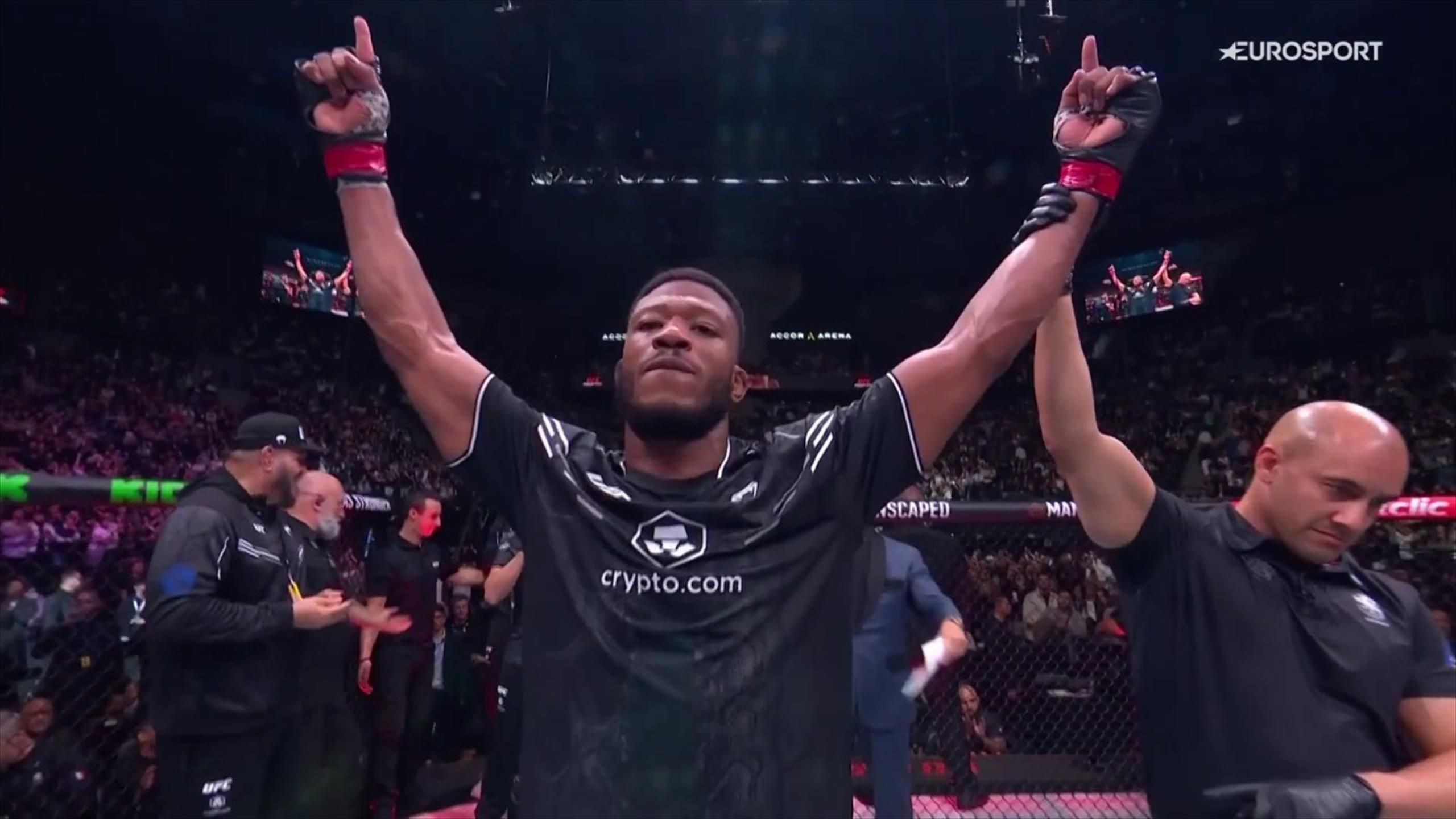 UFC Paris Sy blijft ongeslagen na overwinning op Jung Mixed Martial