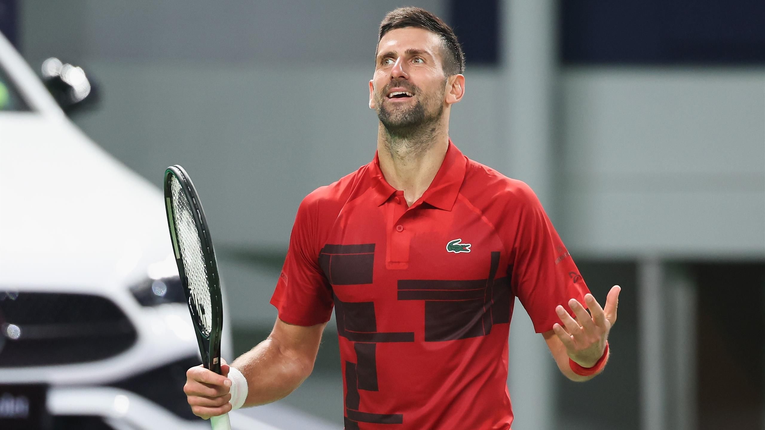 VIDEO Djokovic a Federer Je n ai pas l habitude de te voir en tribunes je n avais pas besoin de cette pression