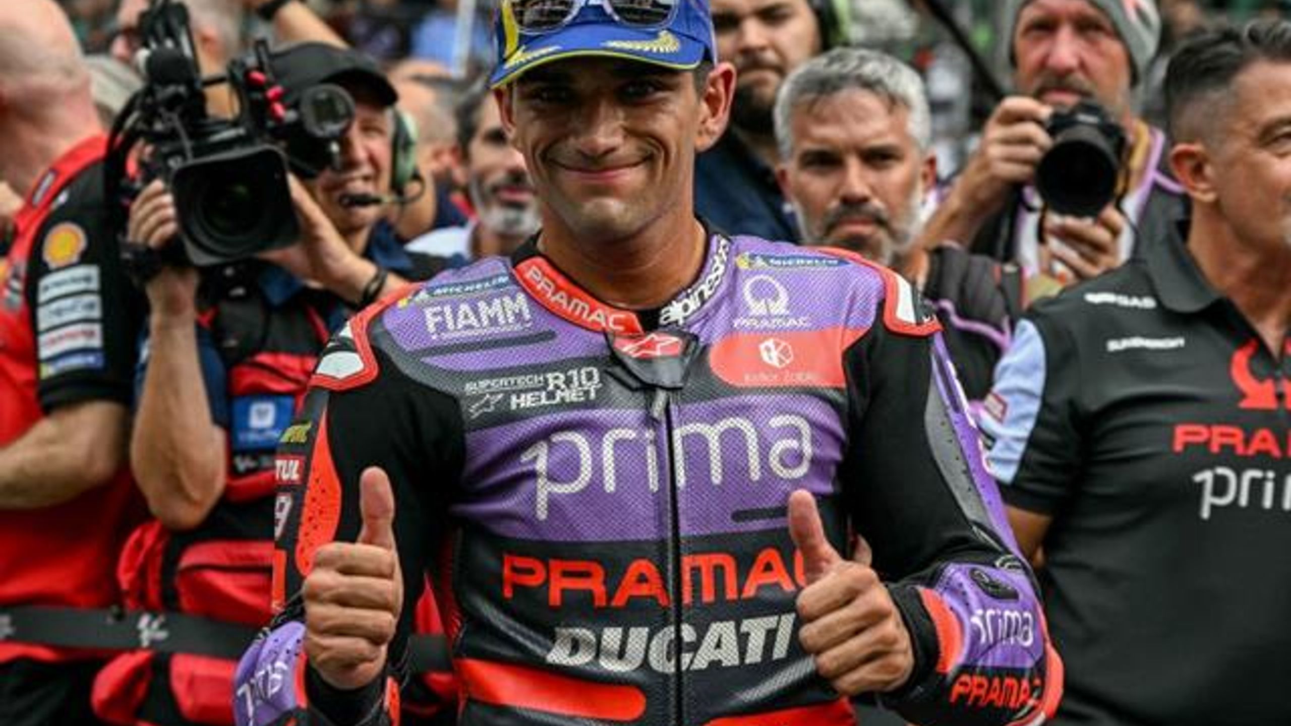 MotoGP GP della Malesia 2024, gara sprint: cade Bagnaia! Martin vince e ...
