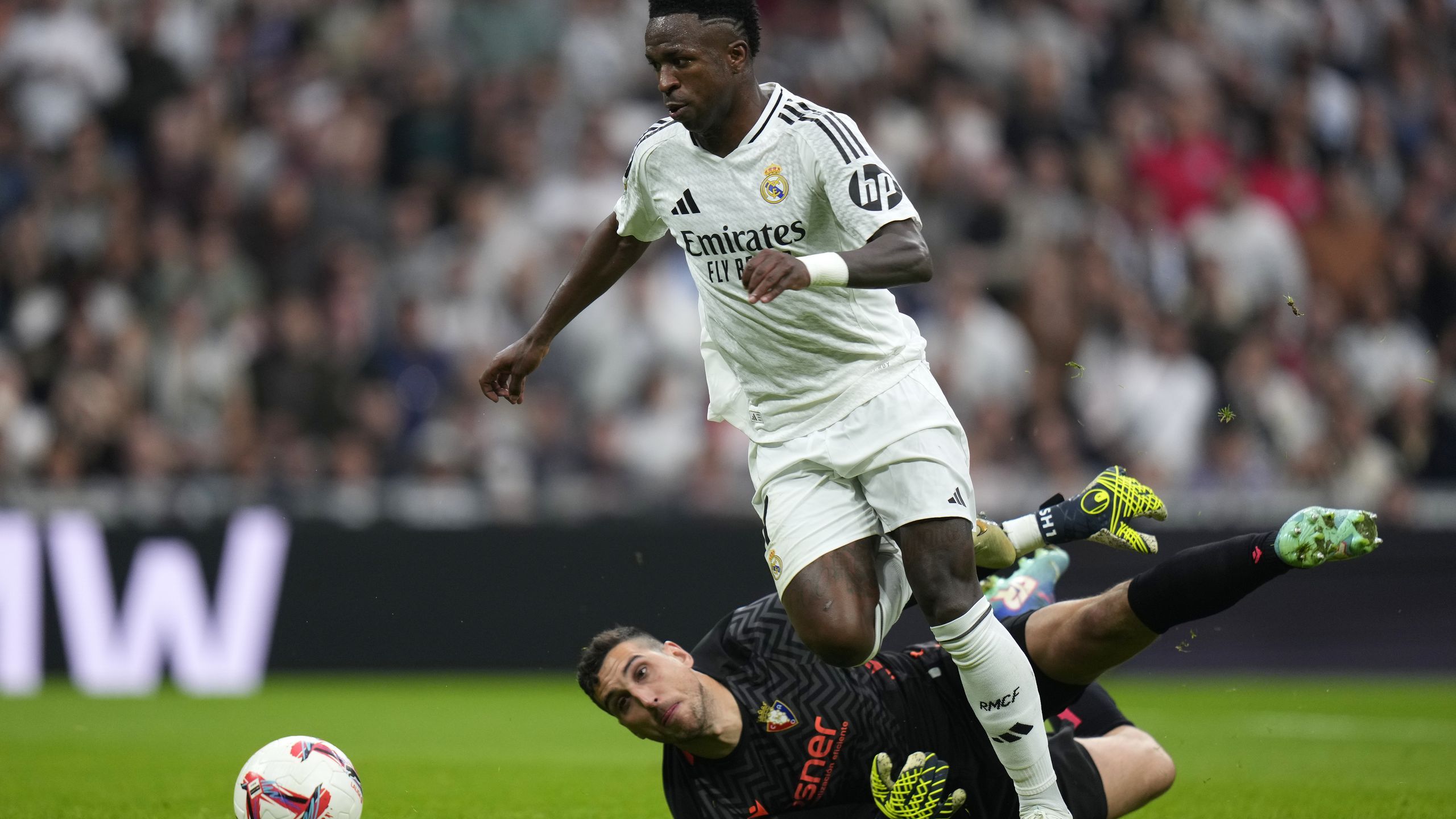 LaLiga 2024/2025 | VÍDEO: Vinícius tira del Real Madrid con un hat ...